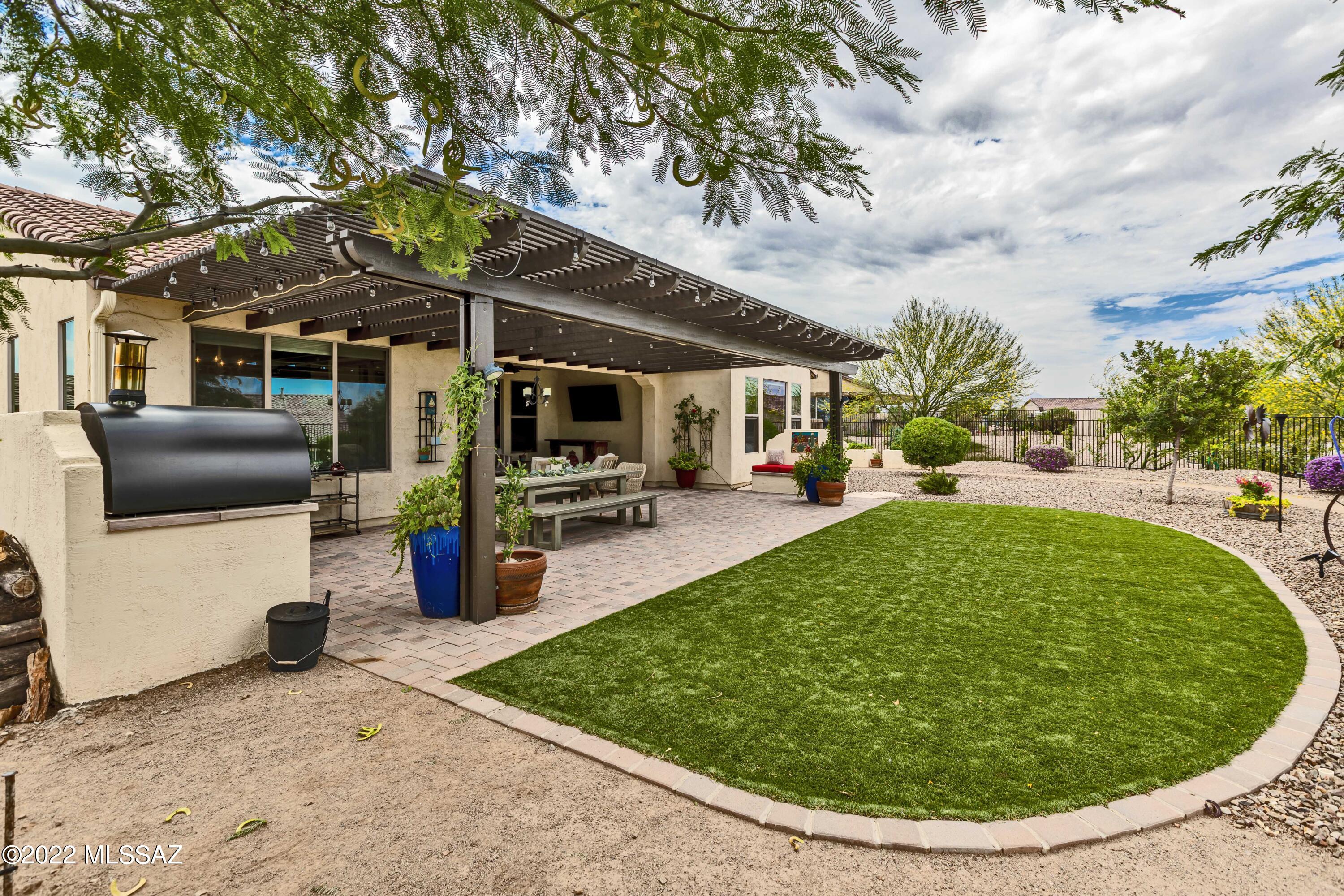 Saddlebrooke Ranch - Residential