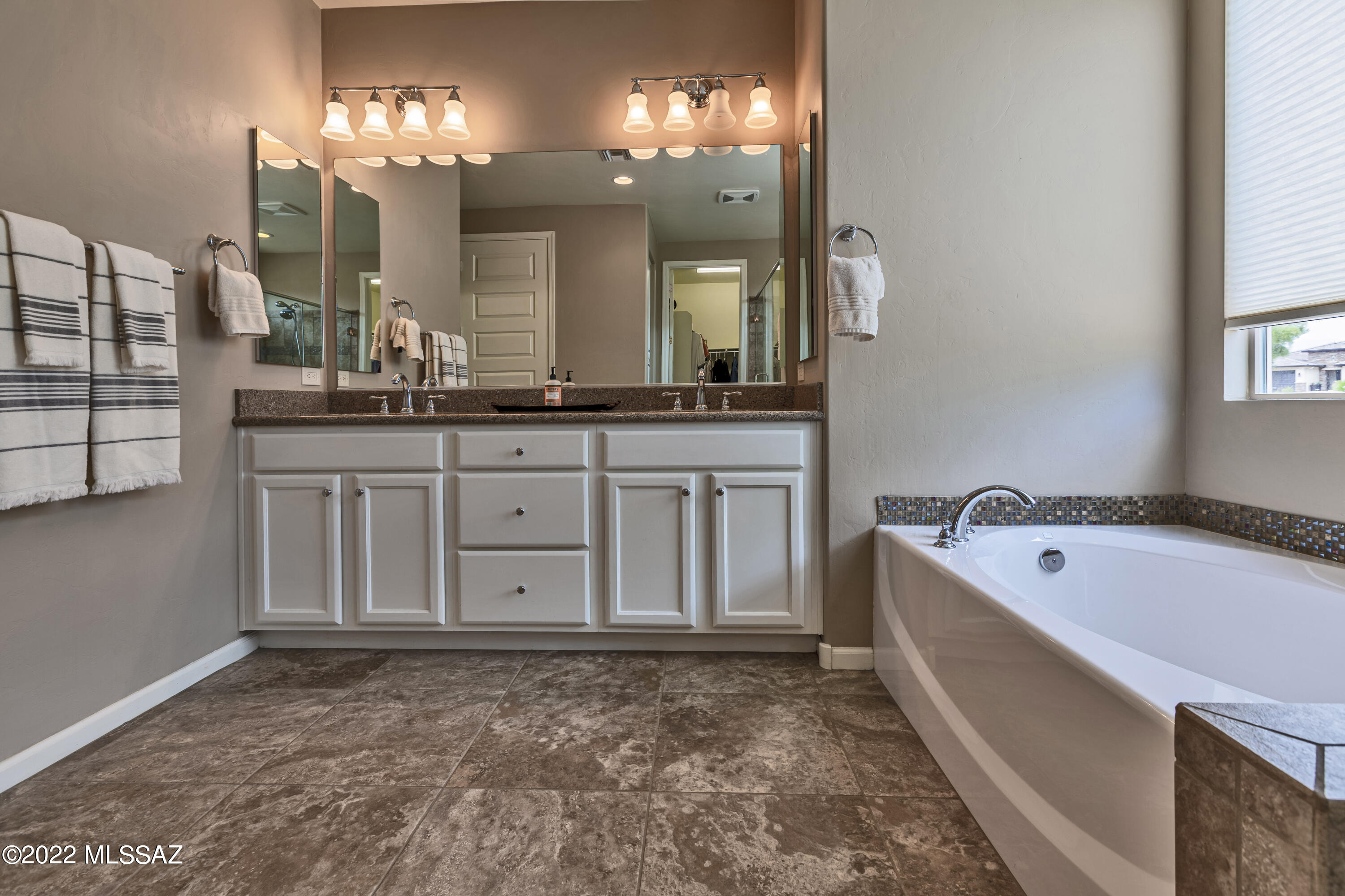 Saddlebrooke Ranch - Residential