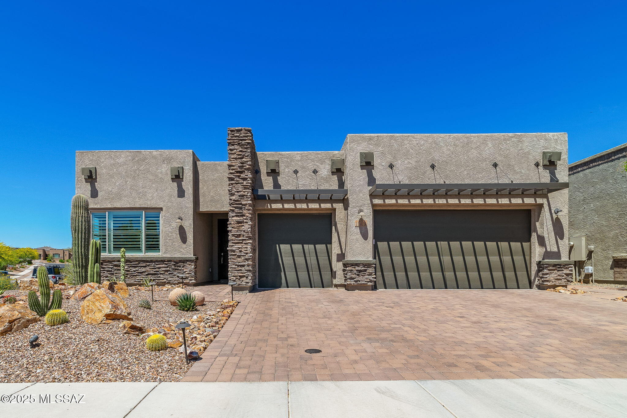 13415 N Fiesta Flower Drive