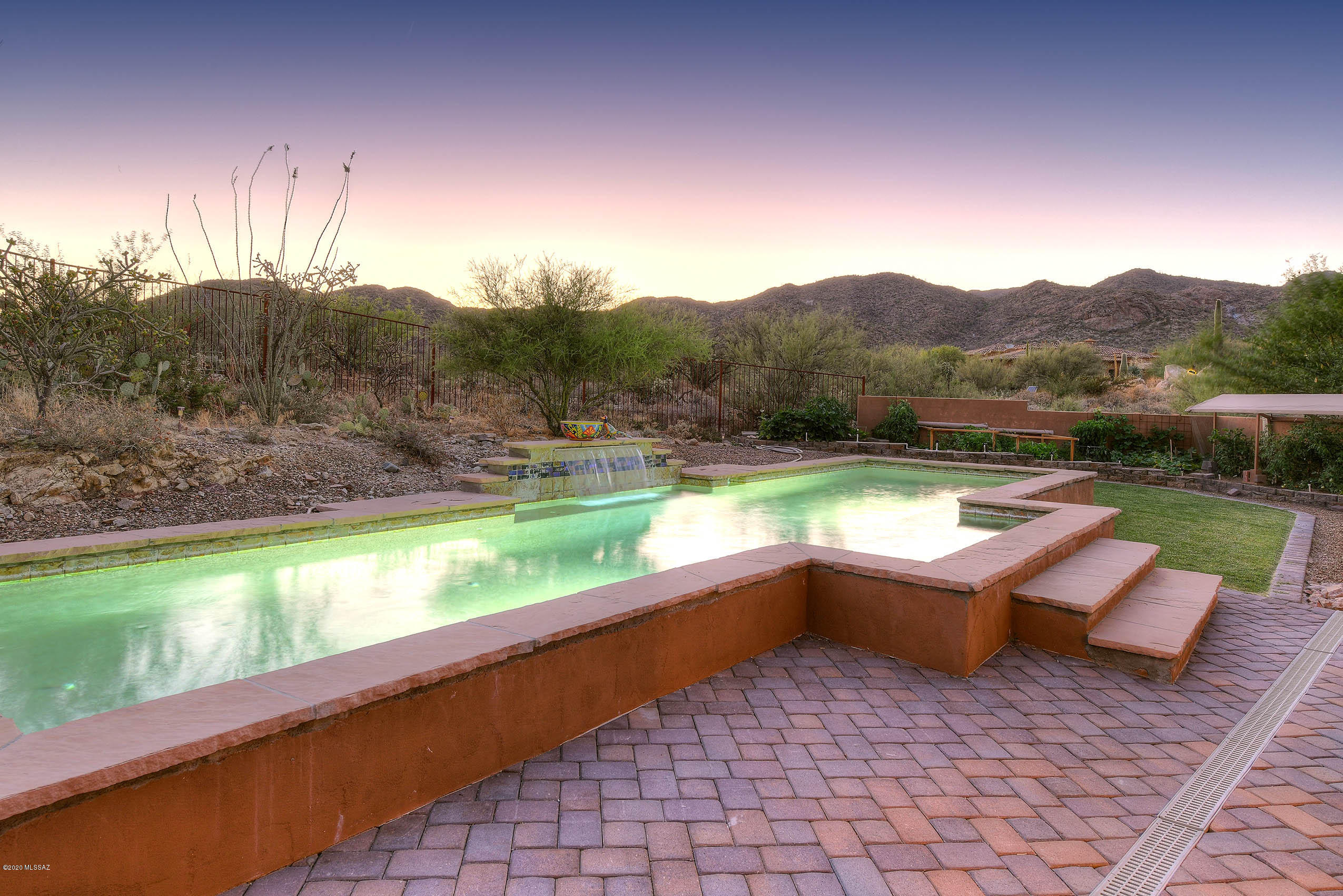 Stone Canyon III - Residential