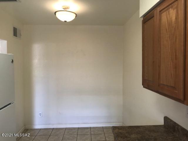 Unsubdivided - Residential Lease