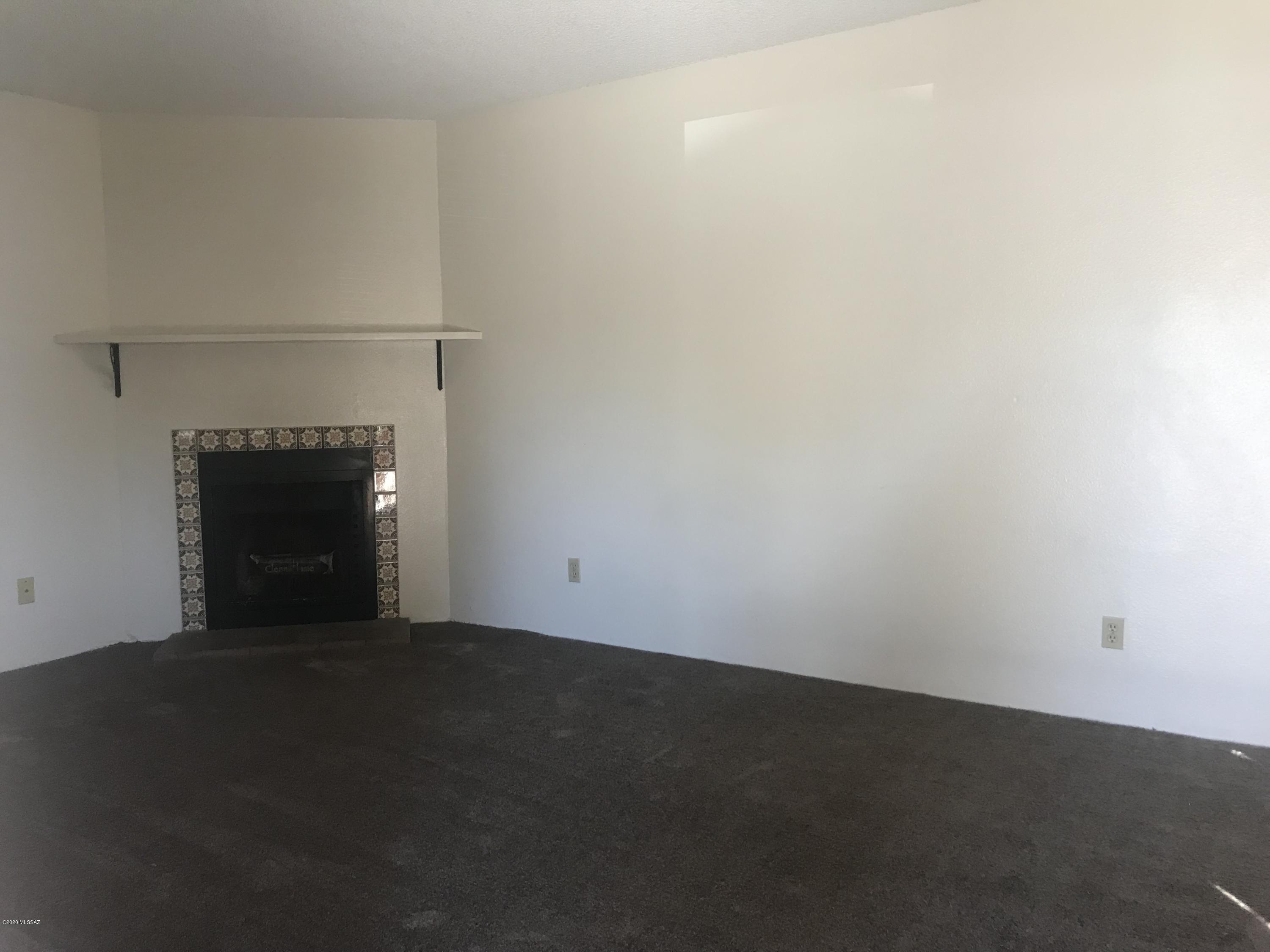 North Mountain Est. Condos - Residential Lease
