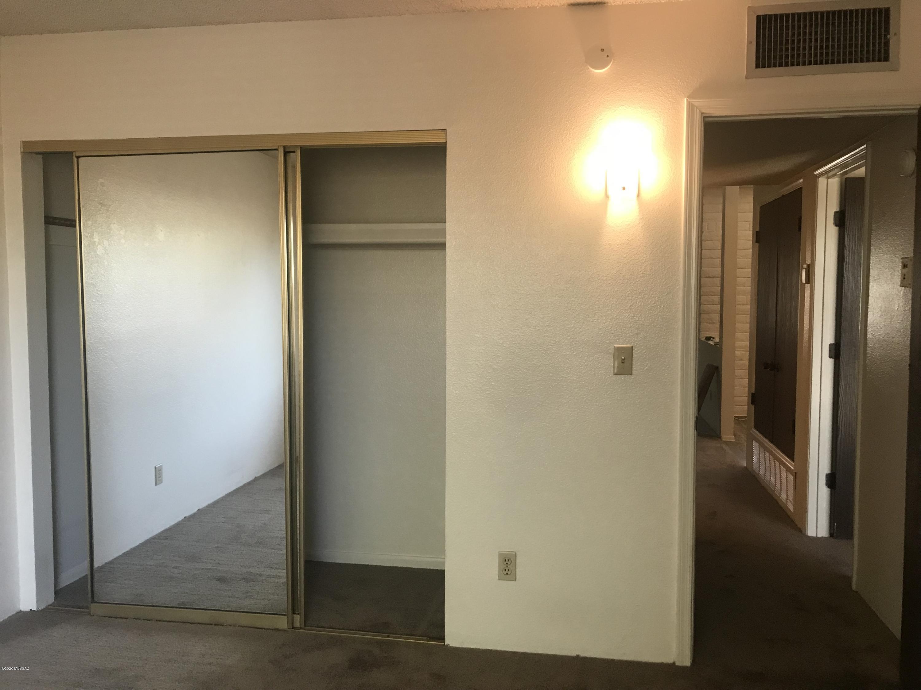 North Mountain Est. Condos - Residential Lease