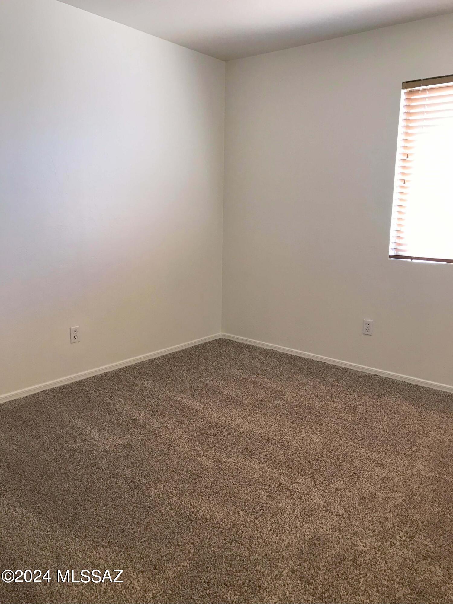 Silver Creek (1-288) - Residential Lease