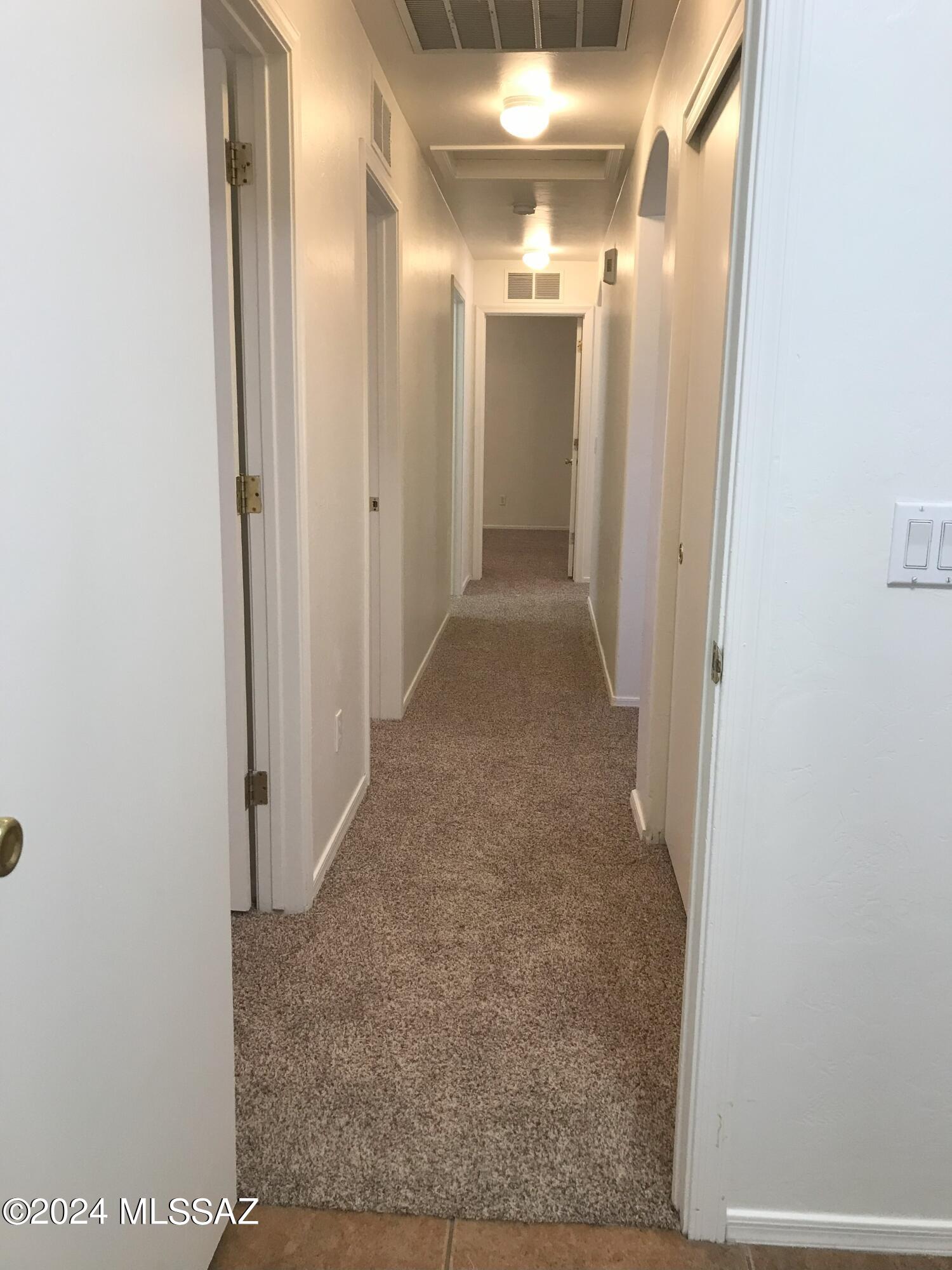 Silver Creek (1-288) - Residential Lease