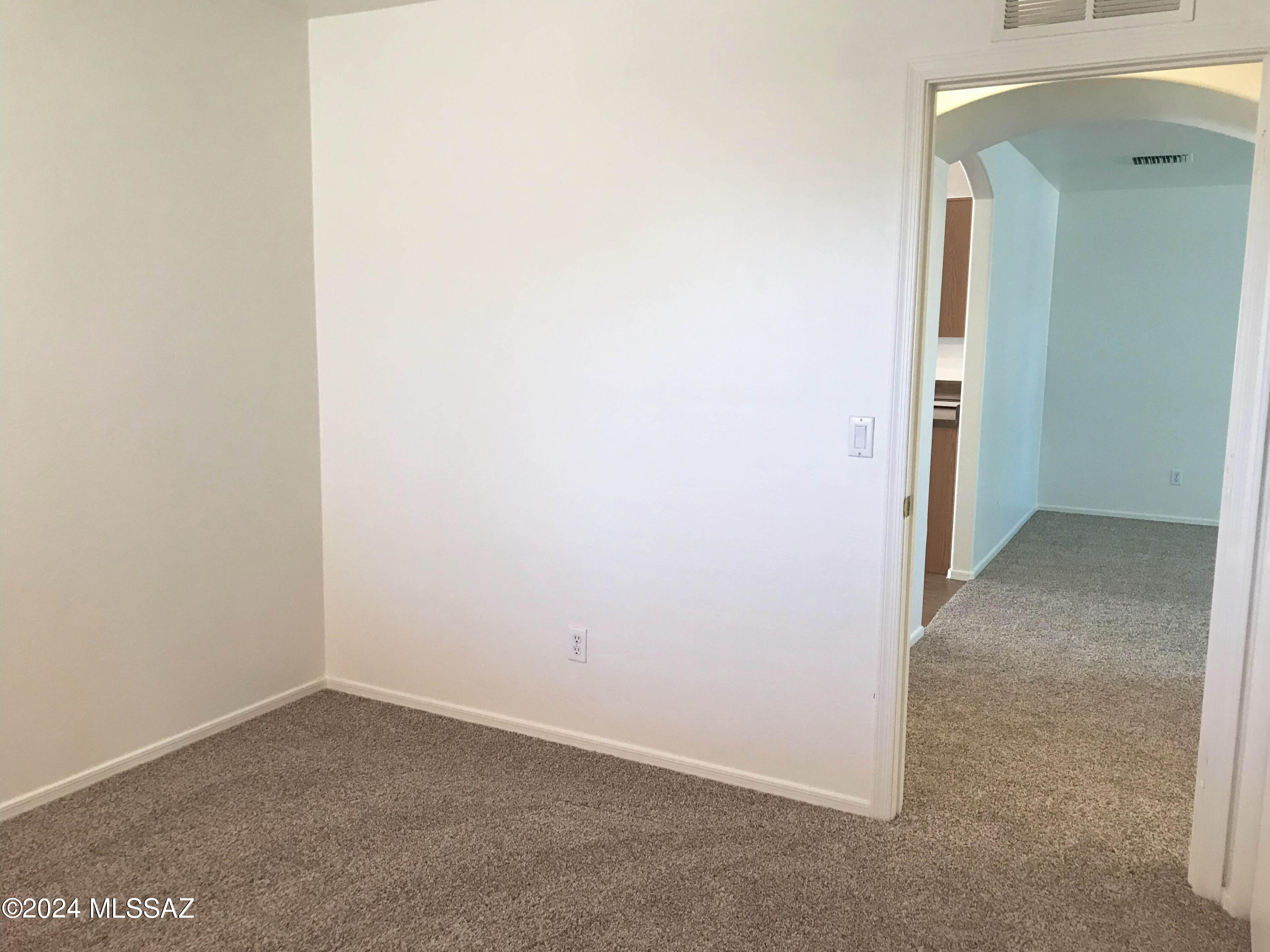 Silver Creek (1-288) - Residential Lease