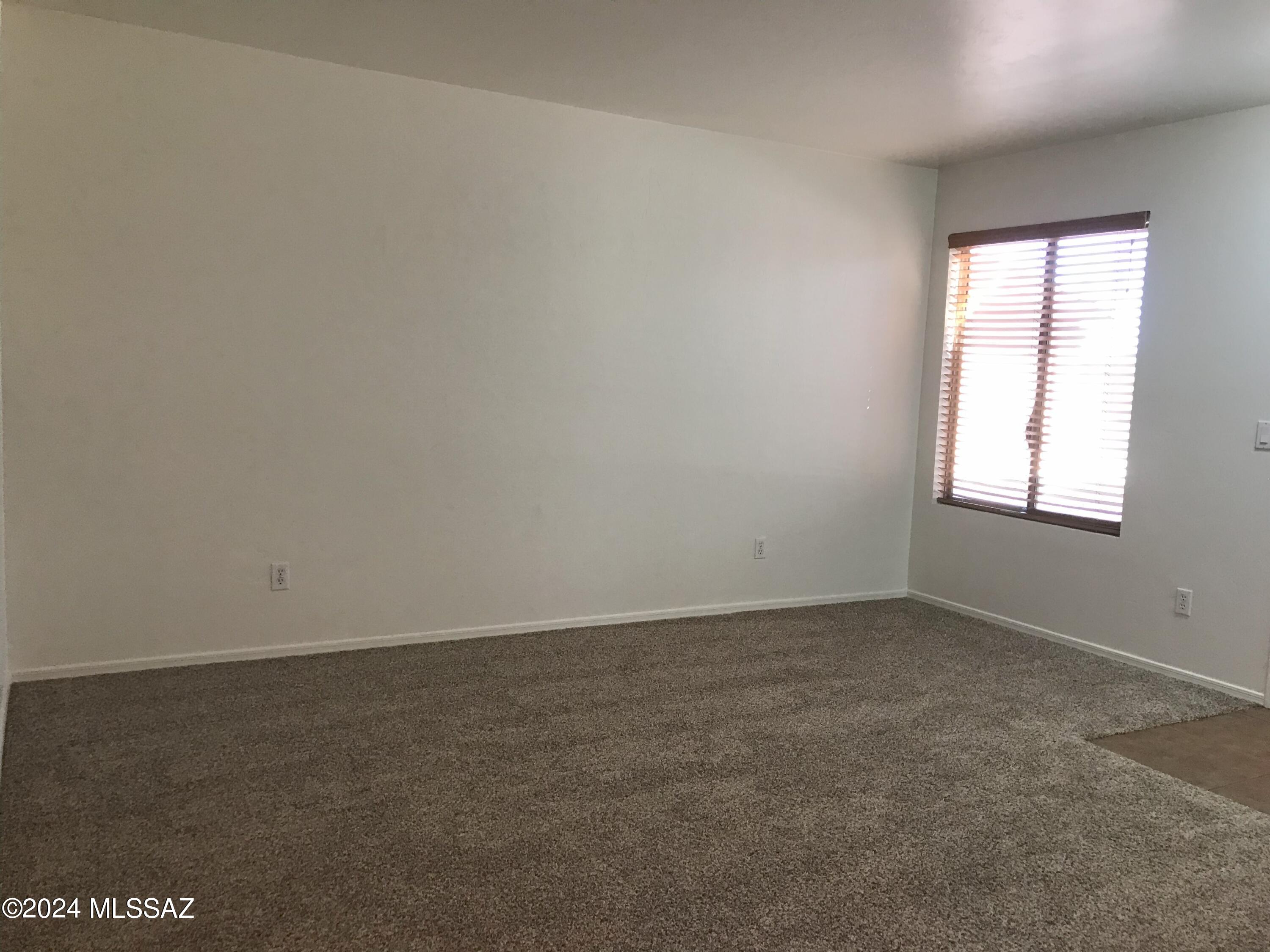 Silver Creek (1-288) - Residential Lease