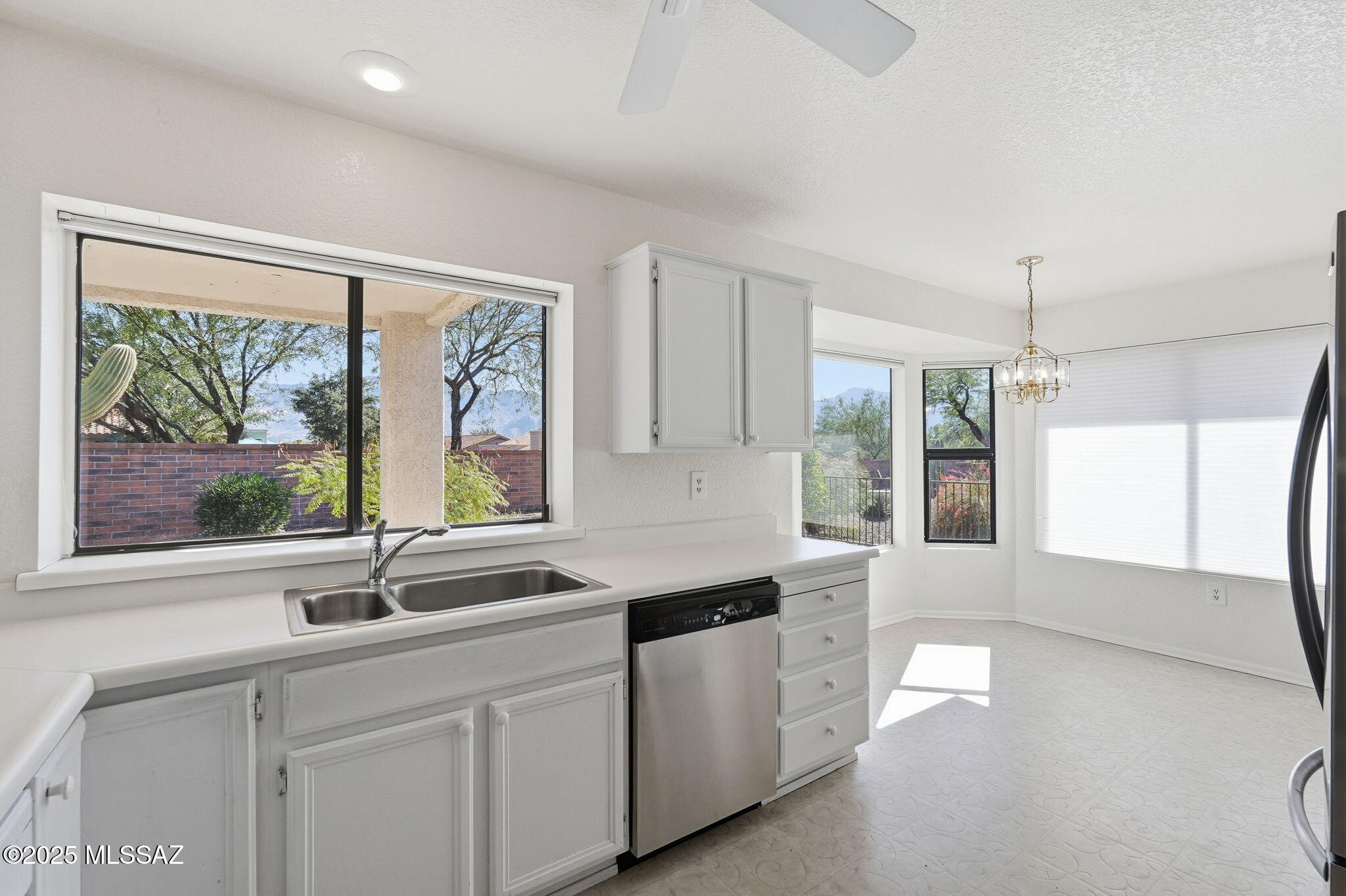 14380 N Coyote Canyon Lane