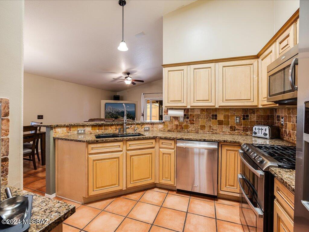 Rancho Elegante - Residential