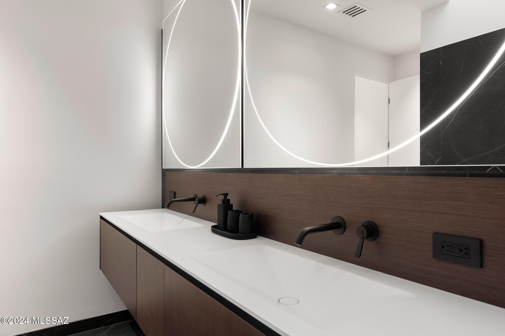 Flecha Caida Ranch Estates #6 - Residential