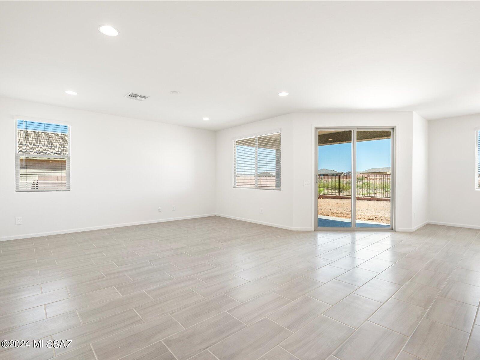 Madera Highlands Village 4A - Residential