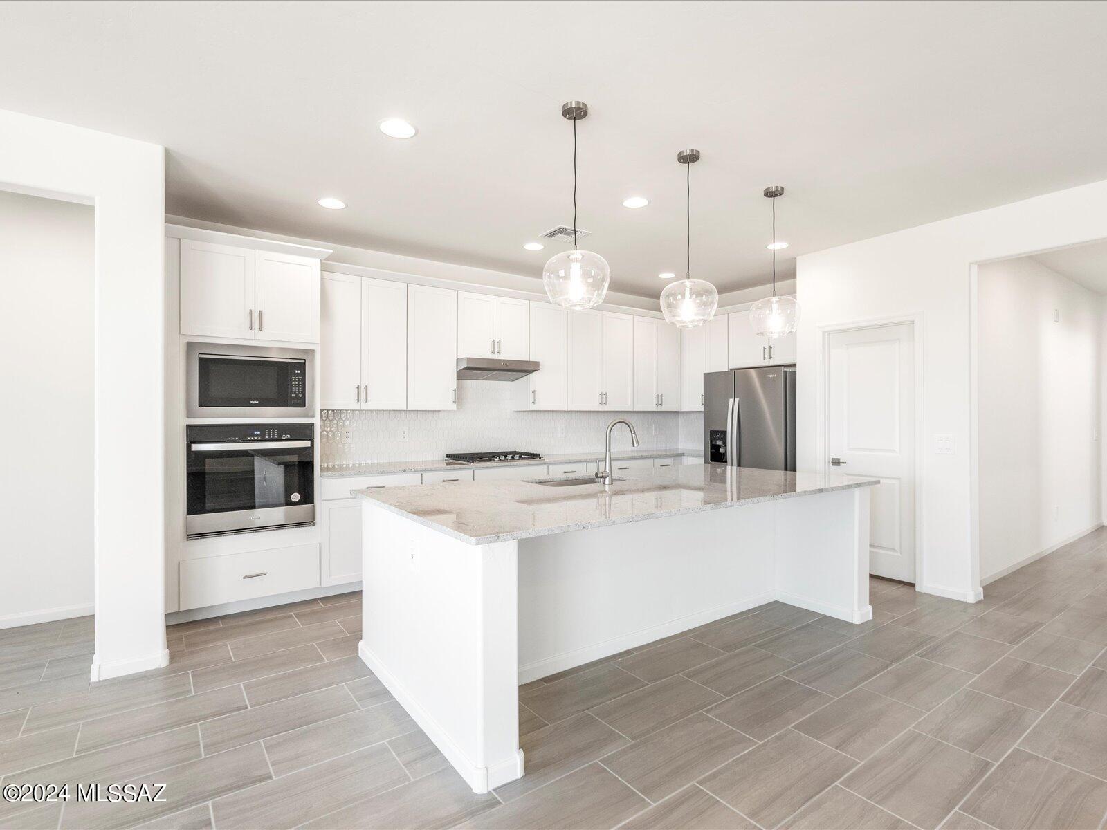 Madera Highlands Village 4A - Residential
