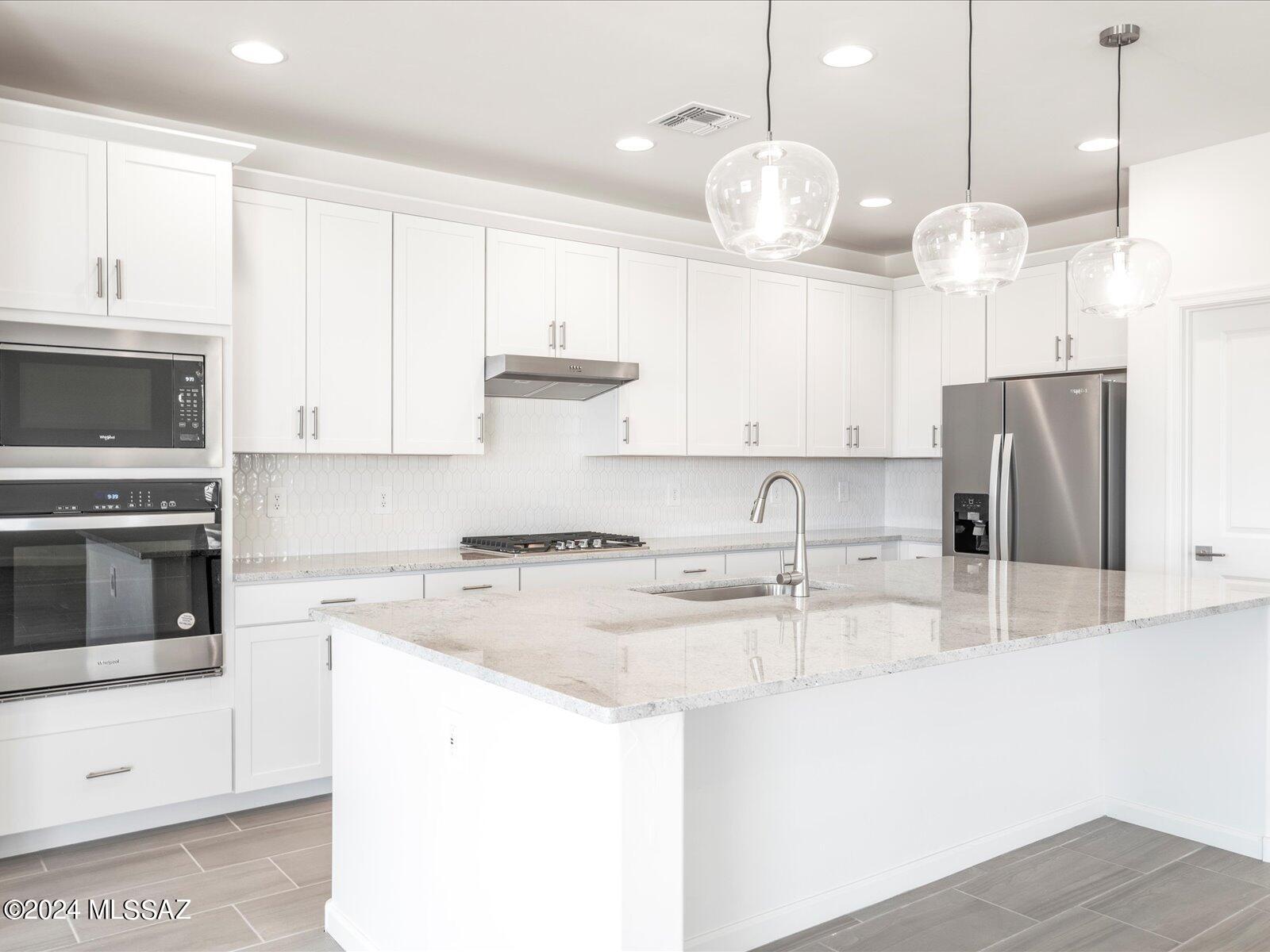Madera Highlands Village 4A - Residential