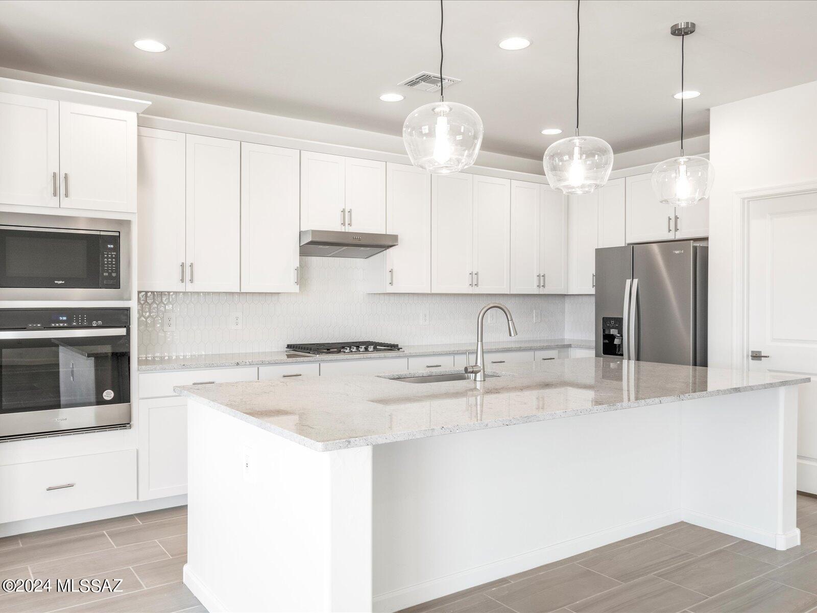 Madera Highlands Village 4A - Residential