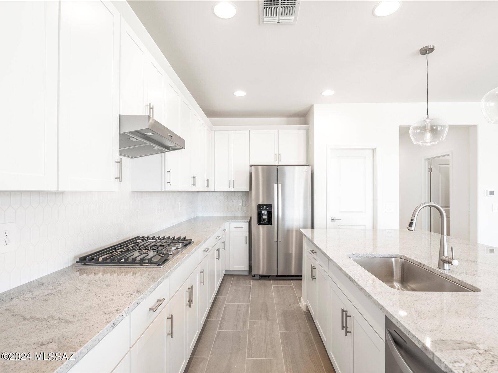 Madera Highlands Village 4A - Residential