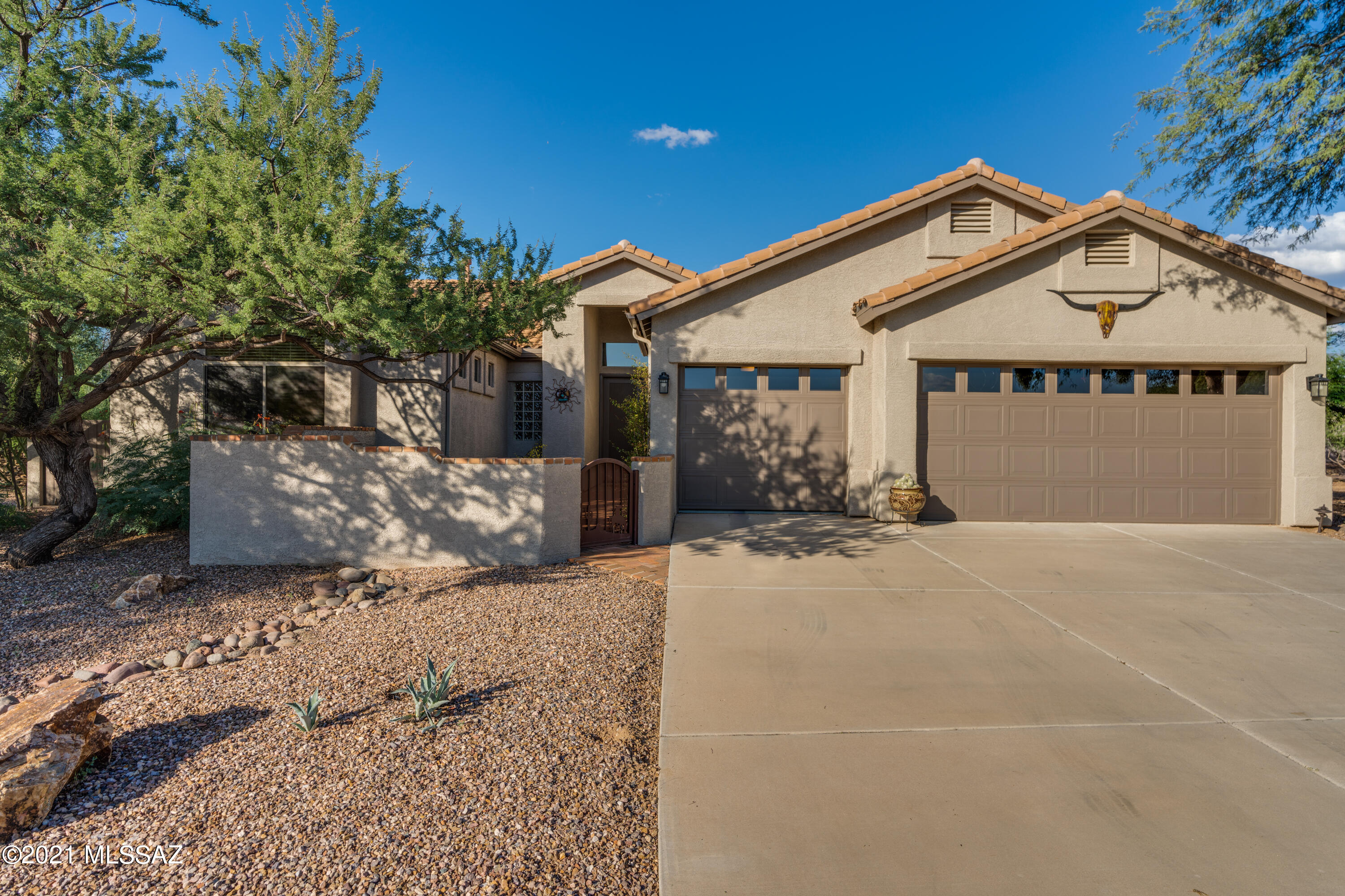 3RD Fairway at Oro Valley Country Club - Residential