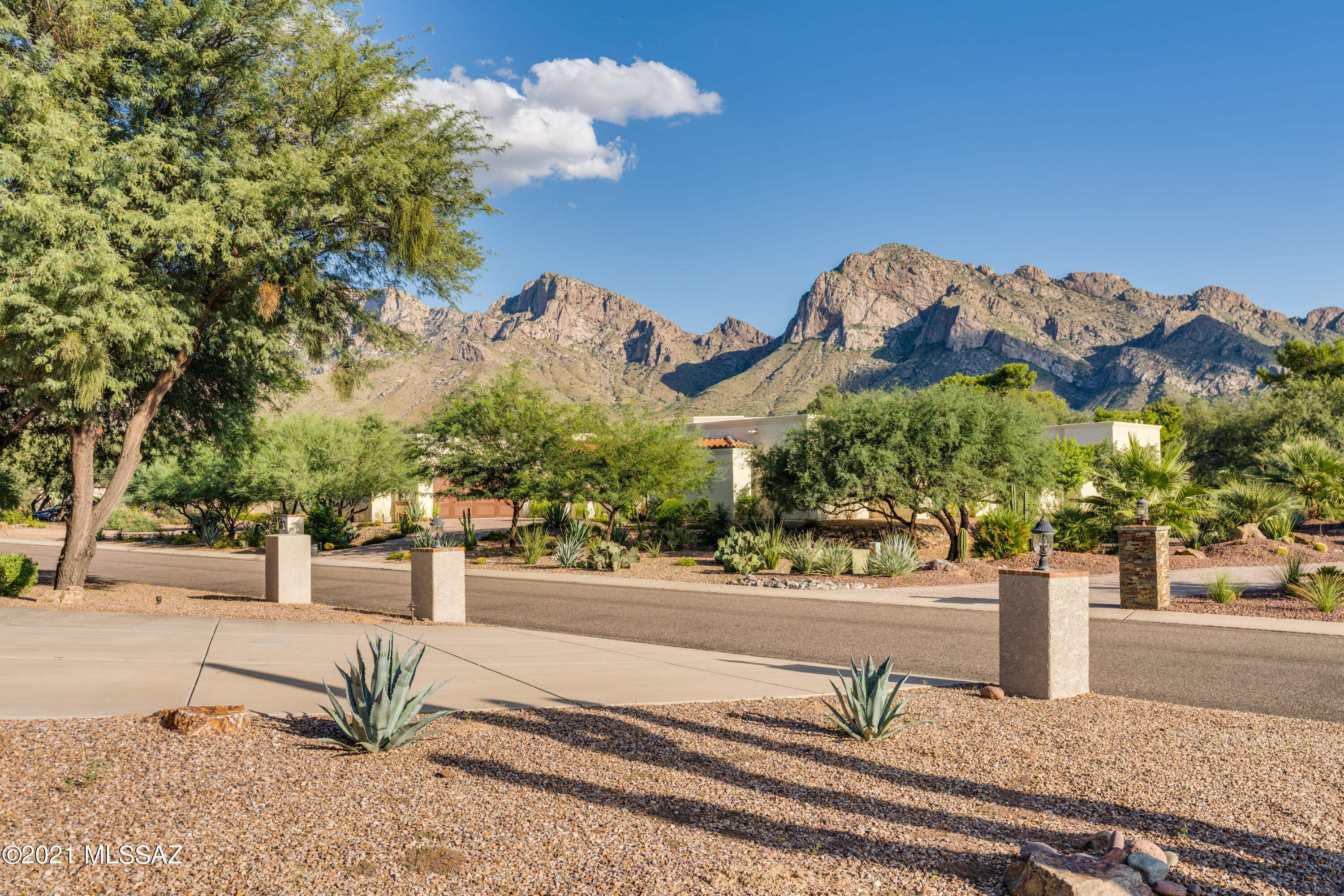 3RD Fairway at Oro Valley Country Club - Residential