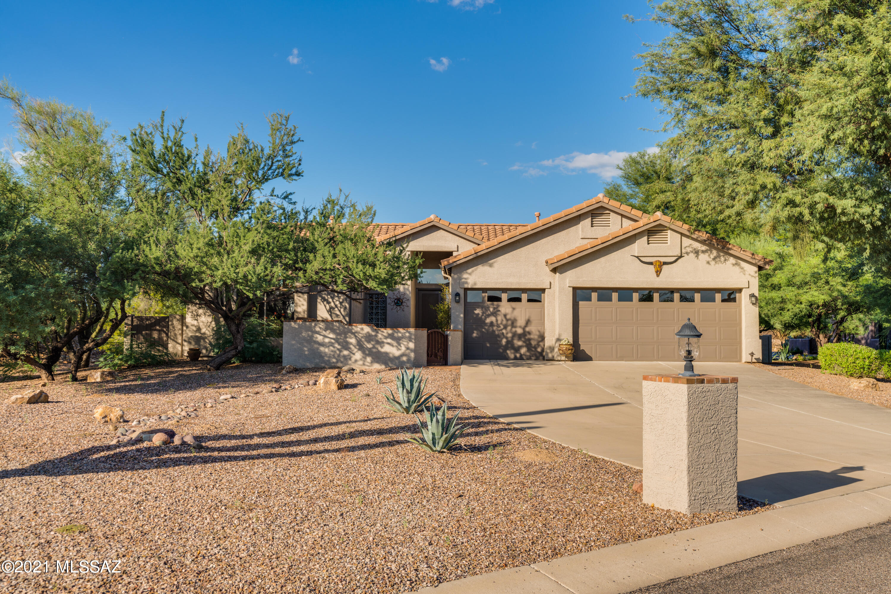 3RD Fairway at Oro Valley Country Club - Residential