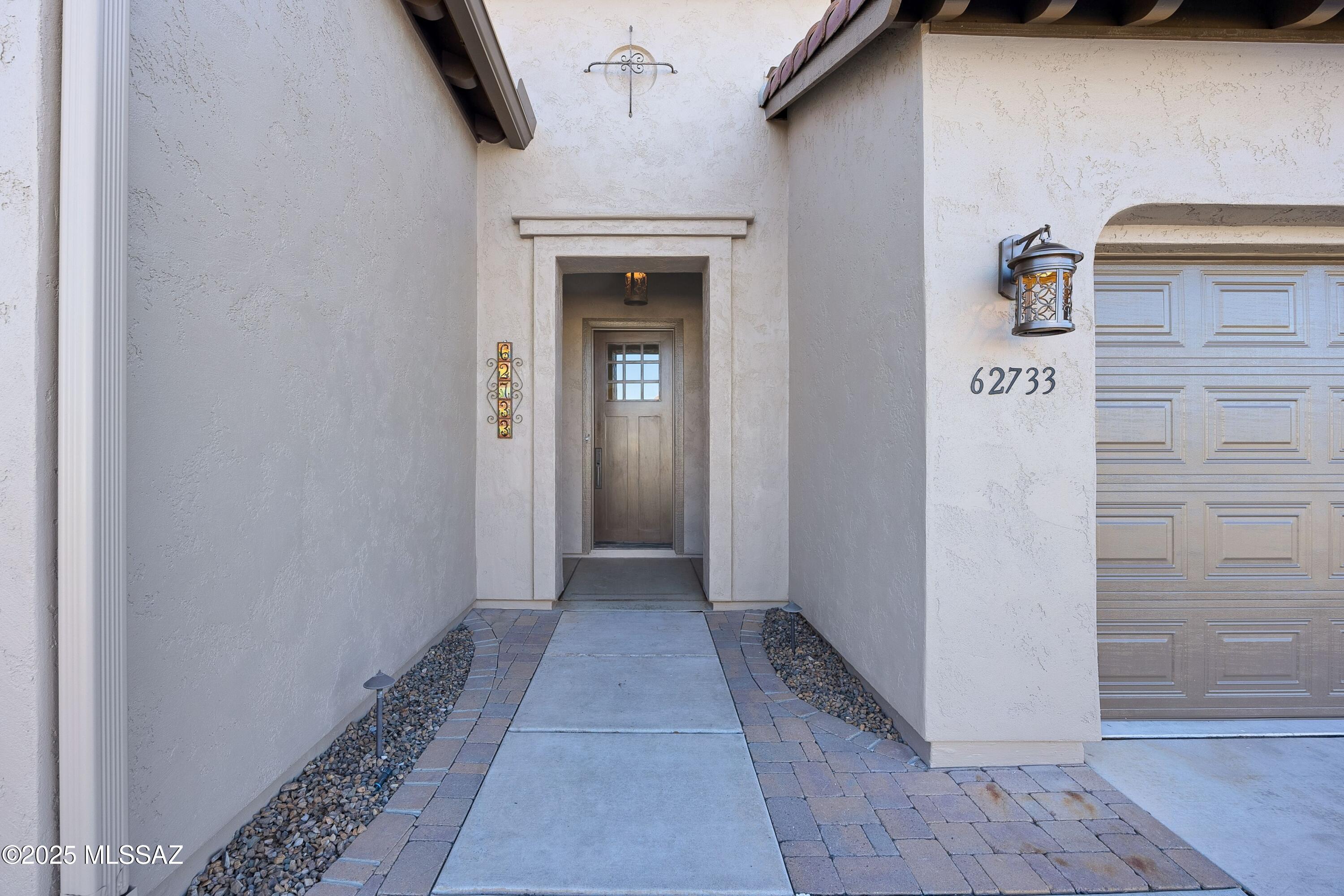 62733 E Sandlewood Road