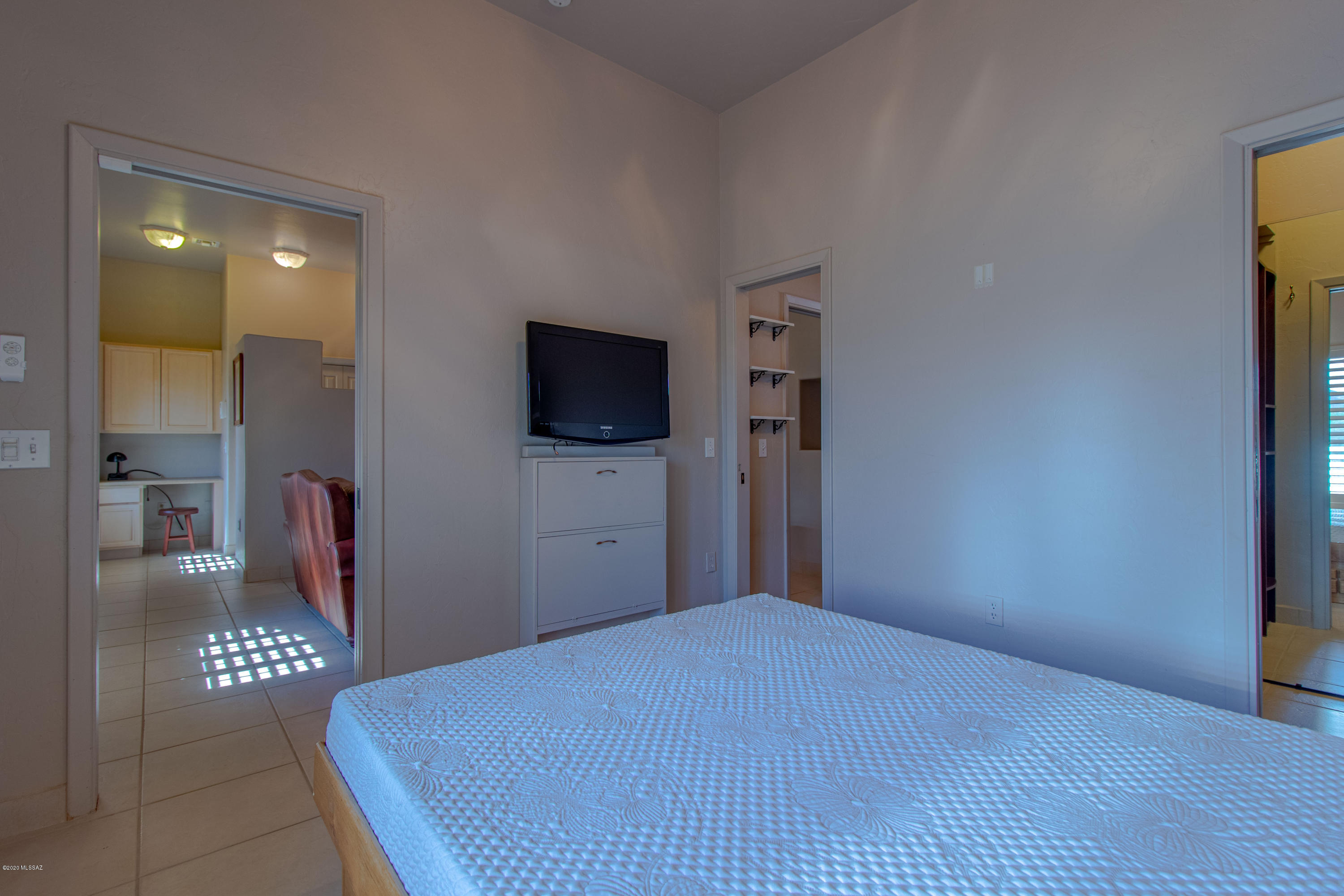 Unsubdivided - Residential Lease