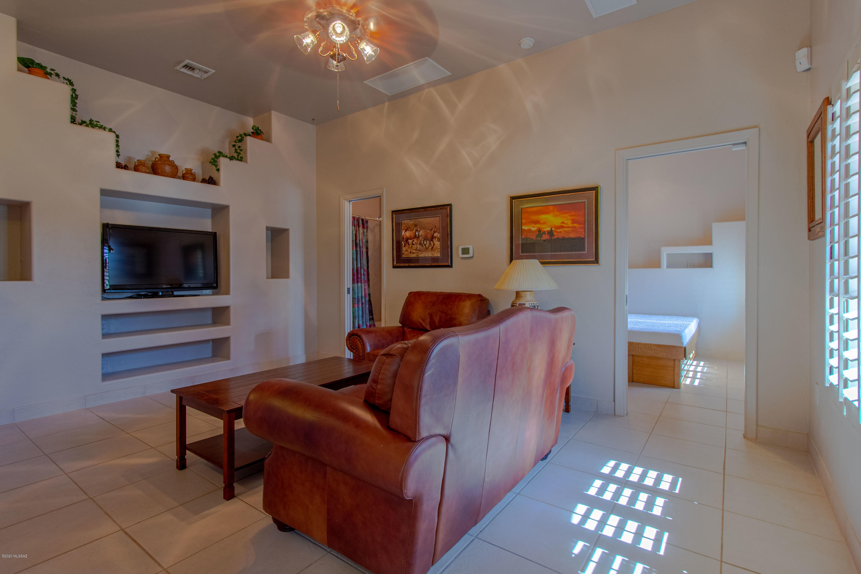 Unsubdivided - Residential Lease