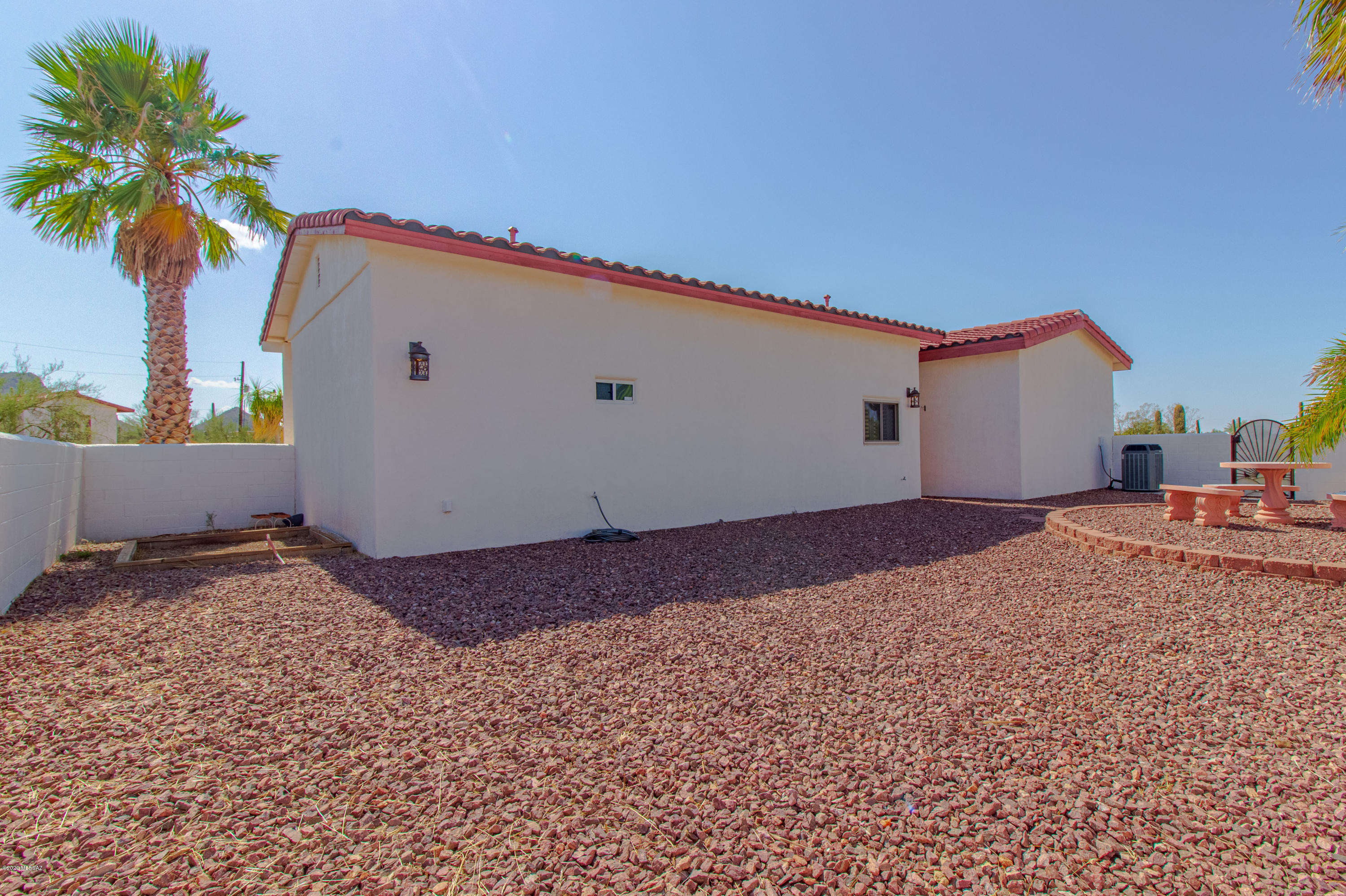 Unsubdivided - Residential Lease