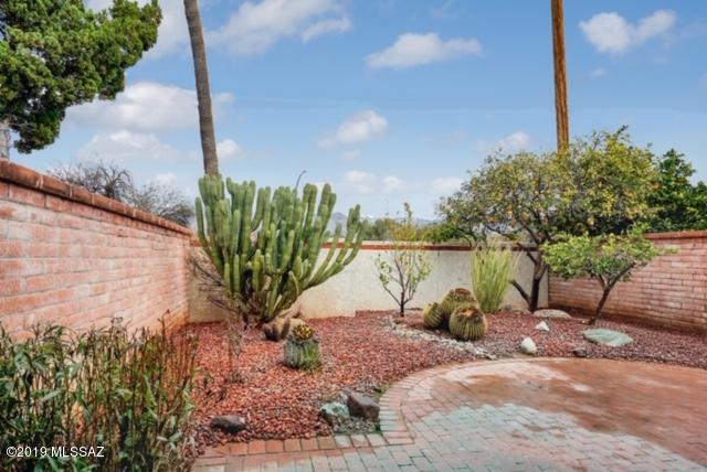 Tanque Verde Estates (1-71) - Residential