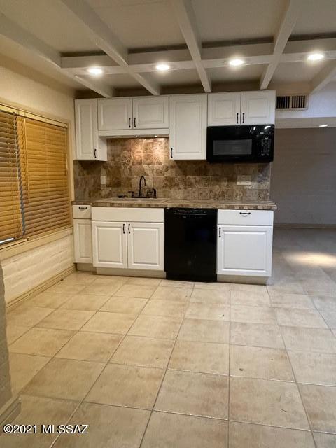 Casas Adobes Estates NO. 3-A - Residential Lease
