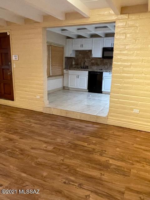 Casas Adobes Estates NO. 3-A - Residential Lease