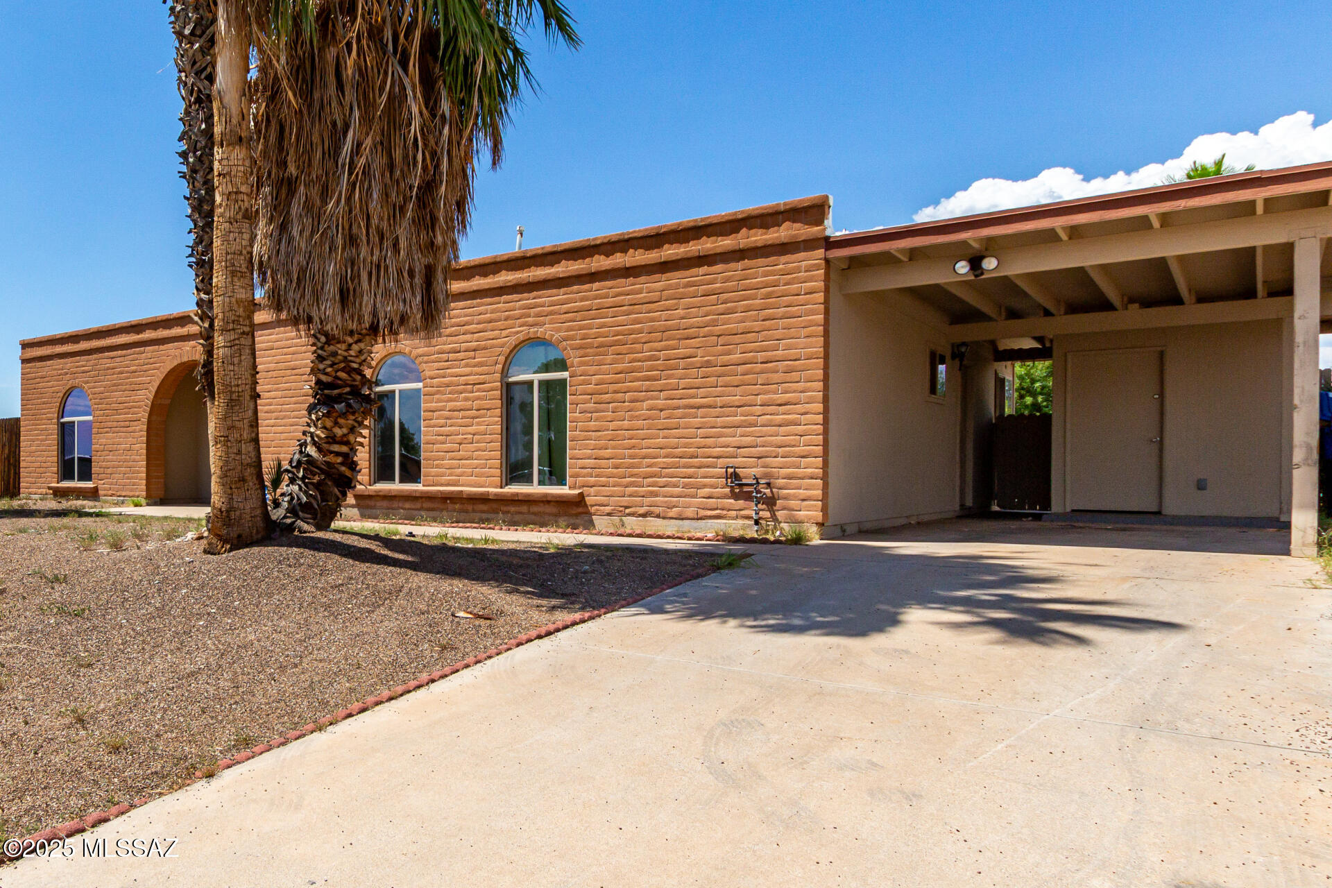 9701 E Sellarole Road
