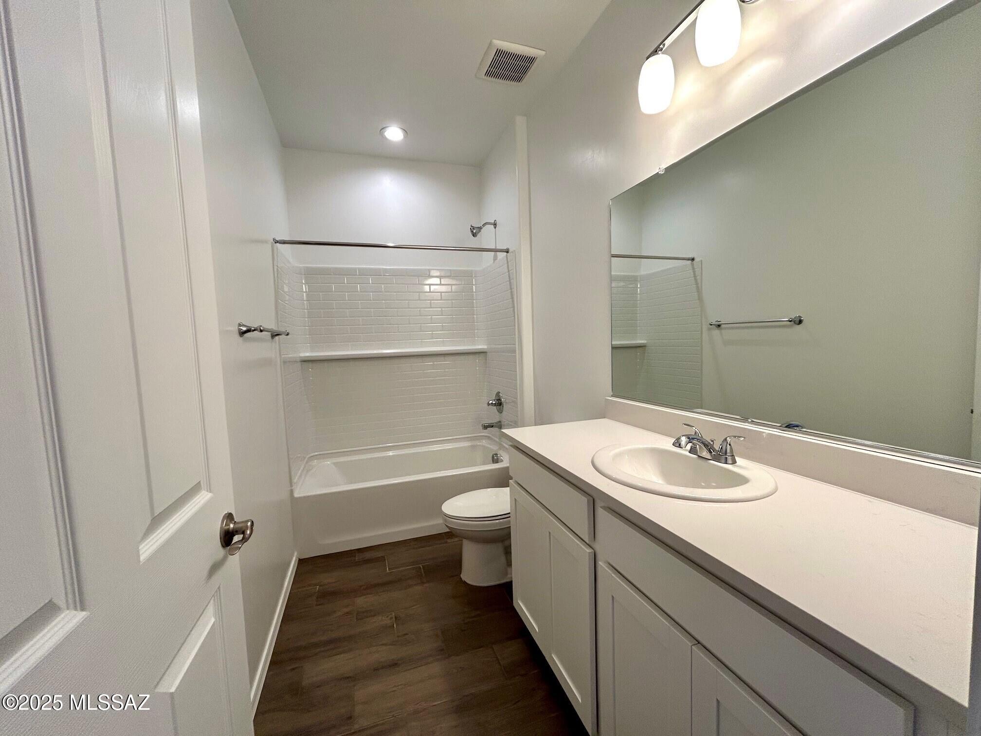 6053 E Campolina Trail