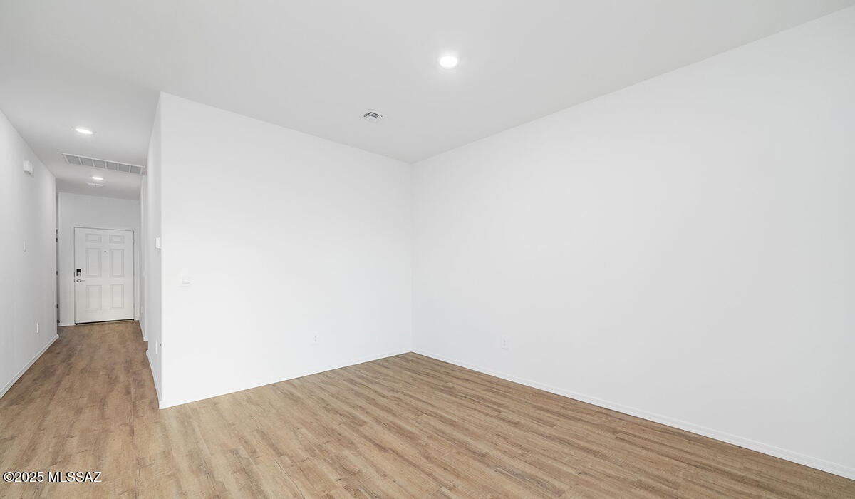 10026 N Cascalote Lane