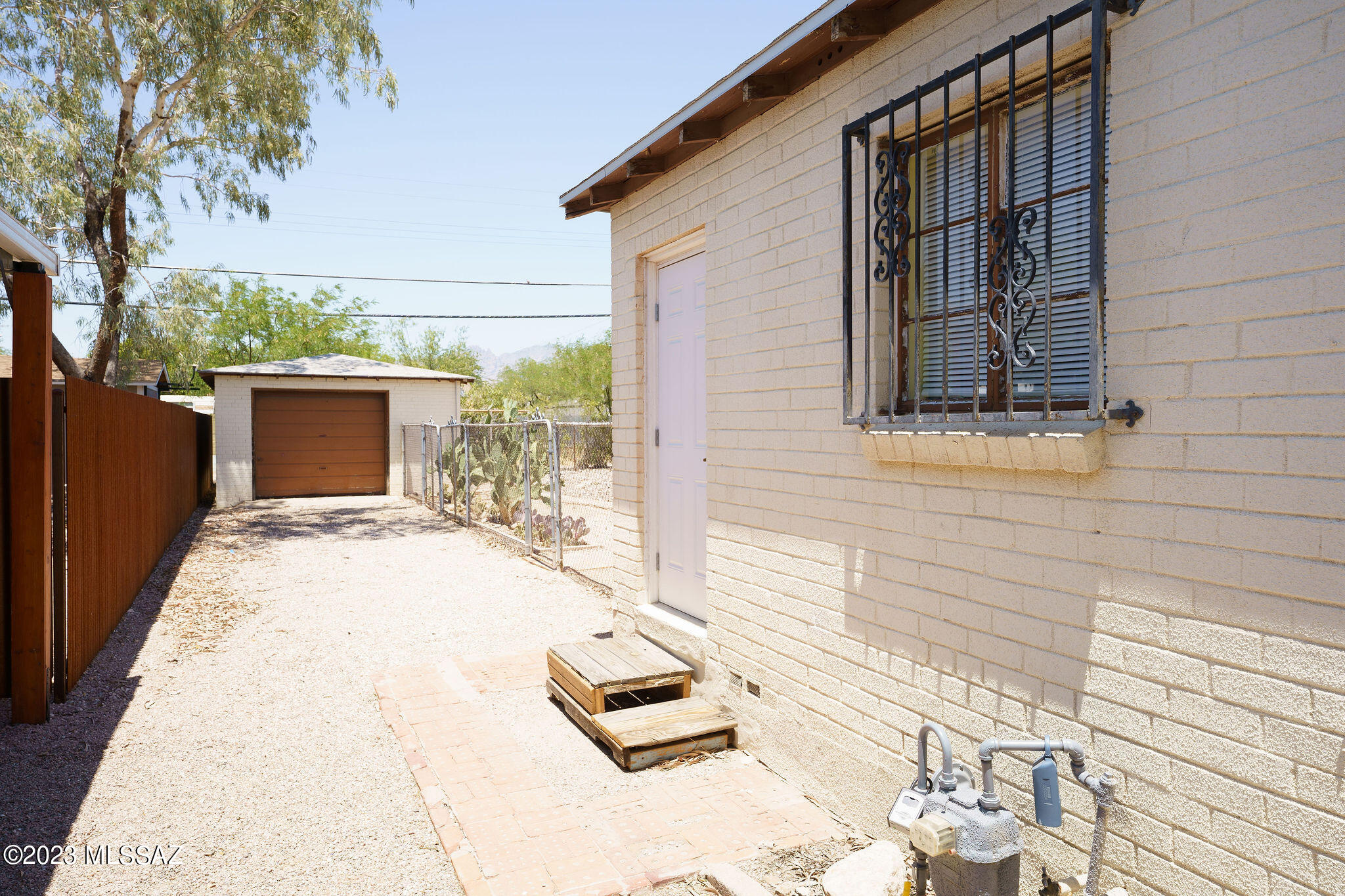 Blenman Annex - Residential