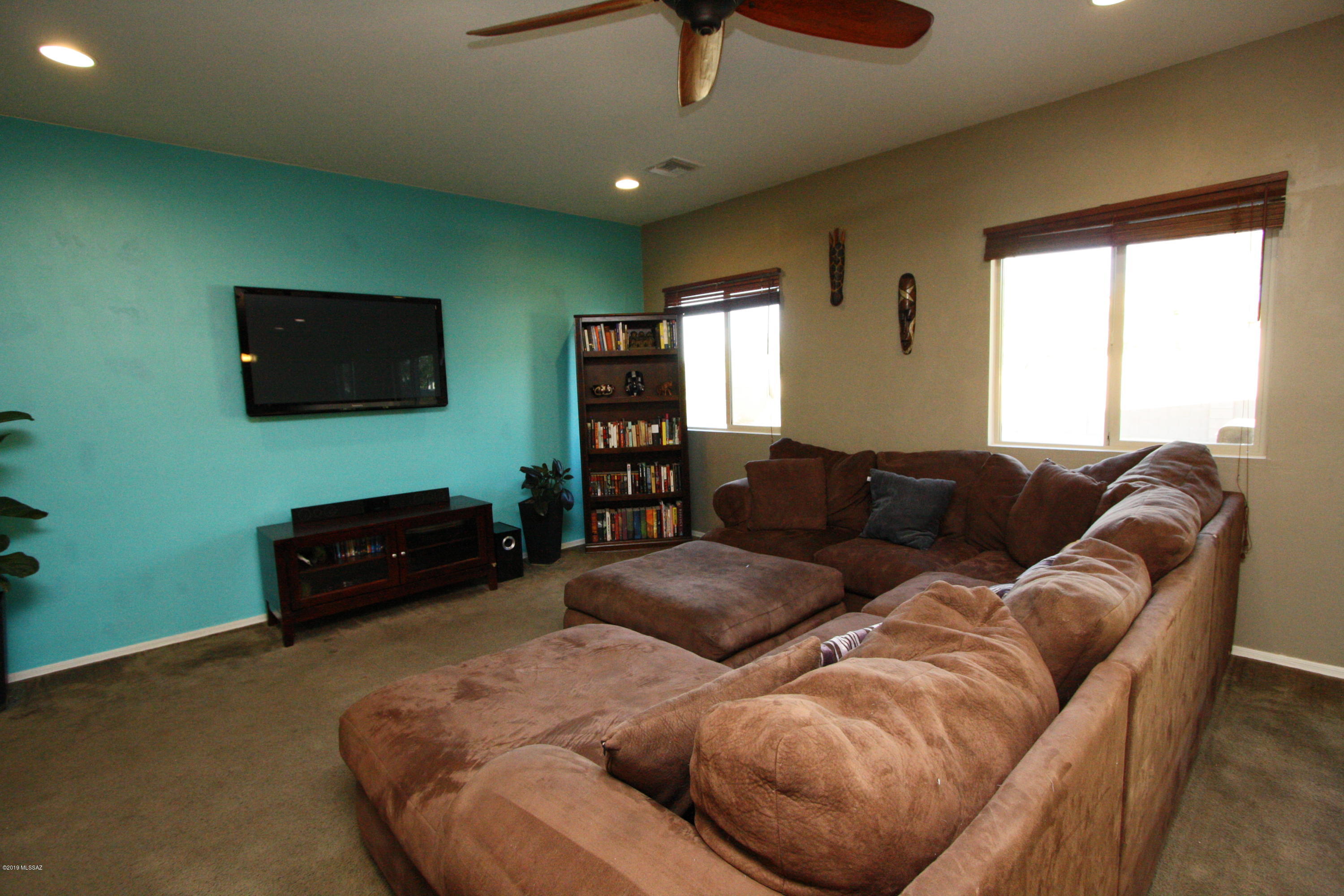 Countryside Manor (1-52) - Residential Lease