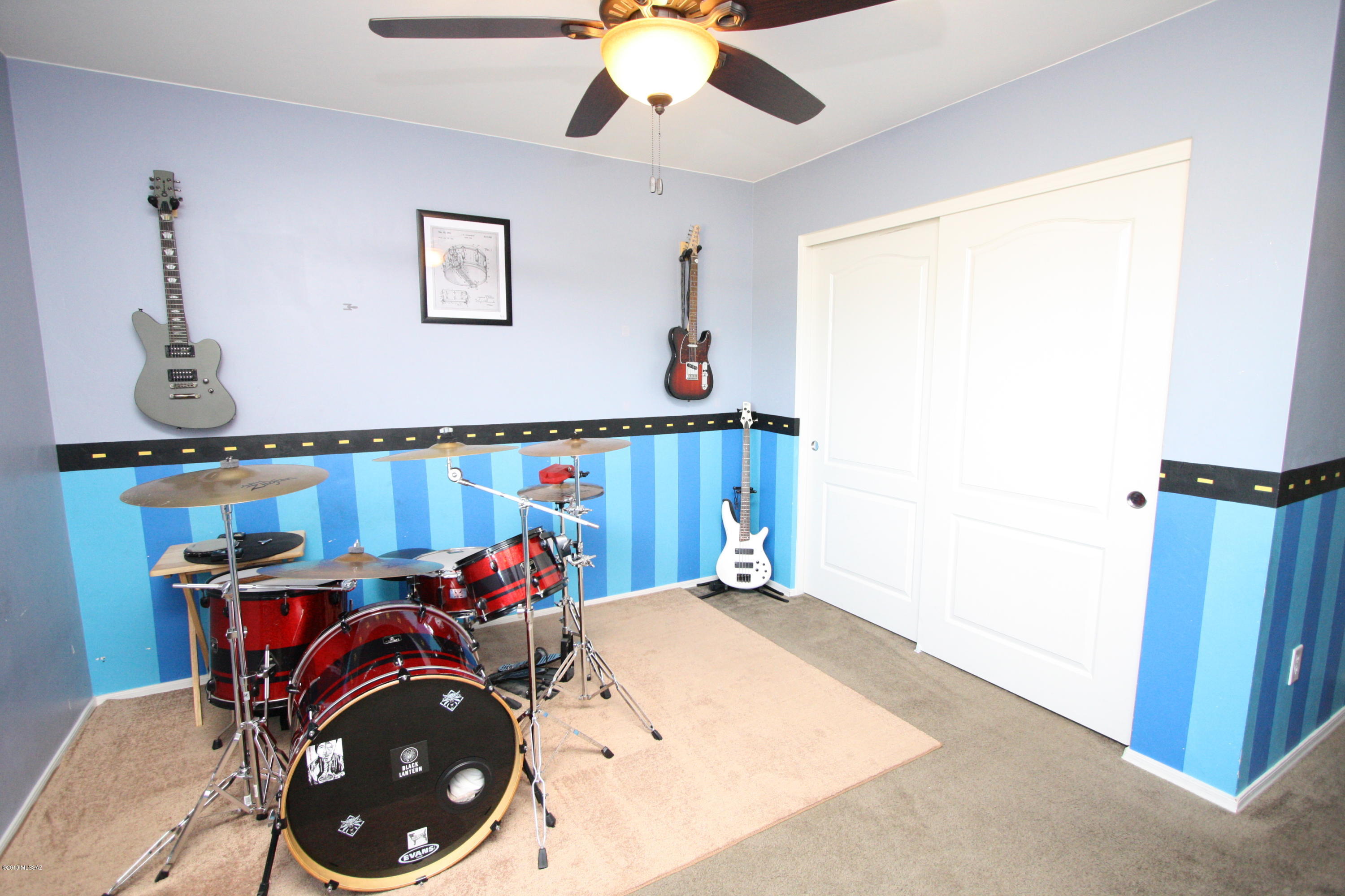 Countryside Manor (1-52) - Residential Lease