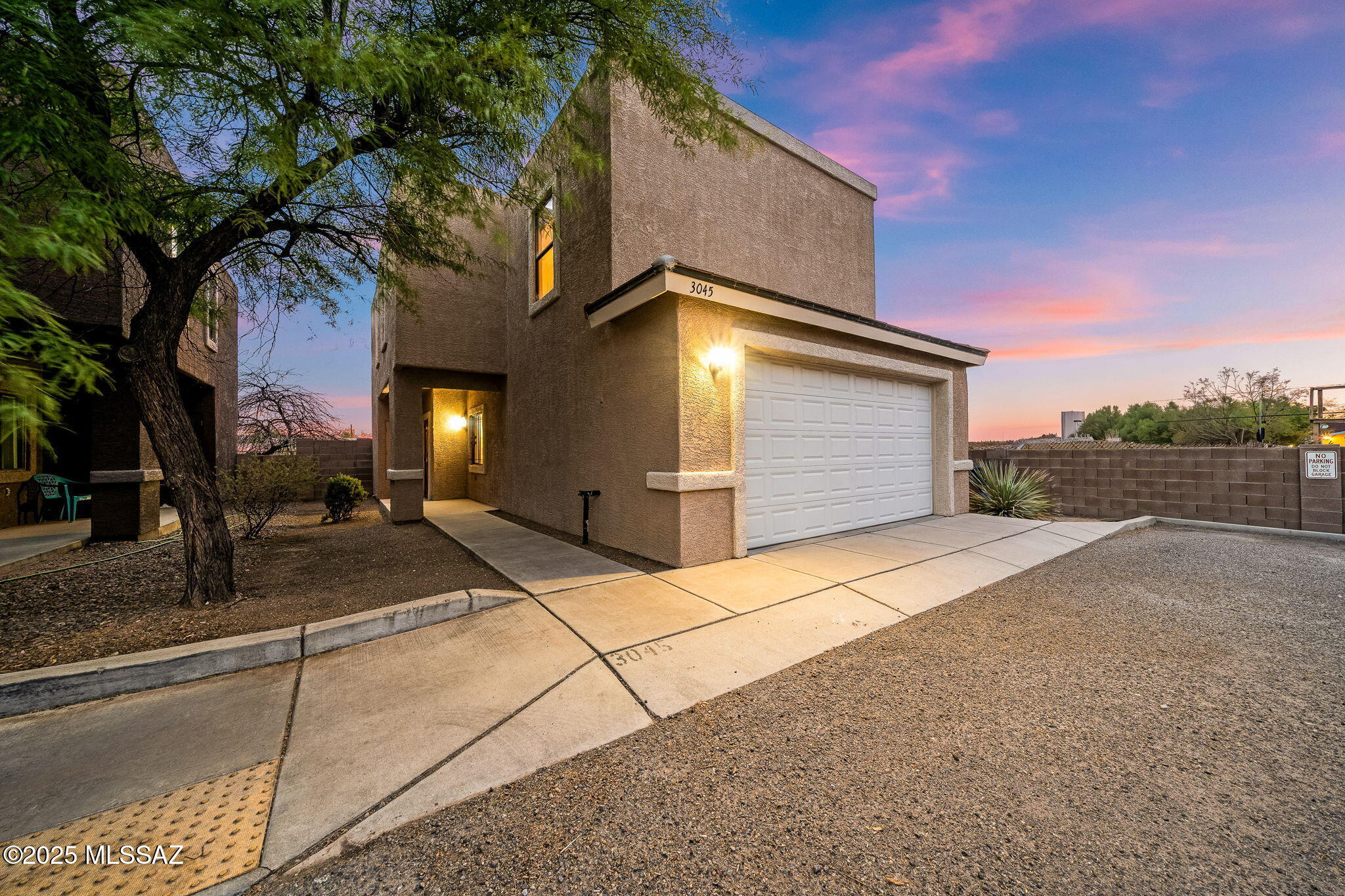 3045 N Estrella Avenue