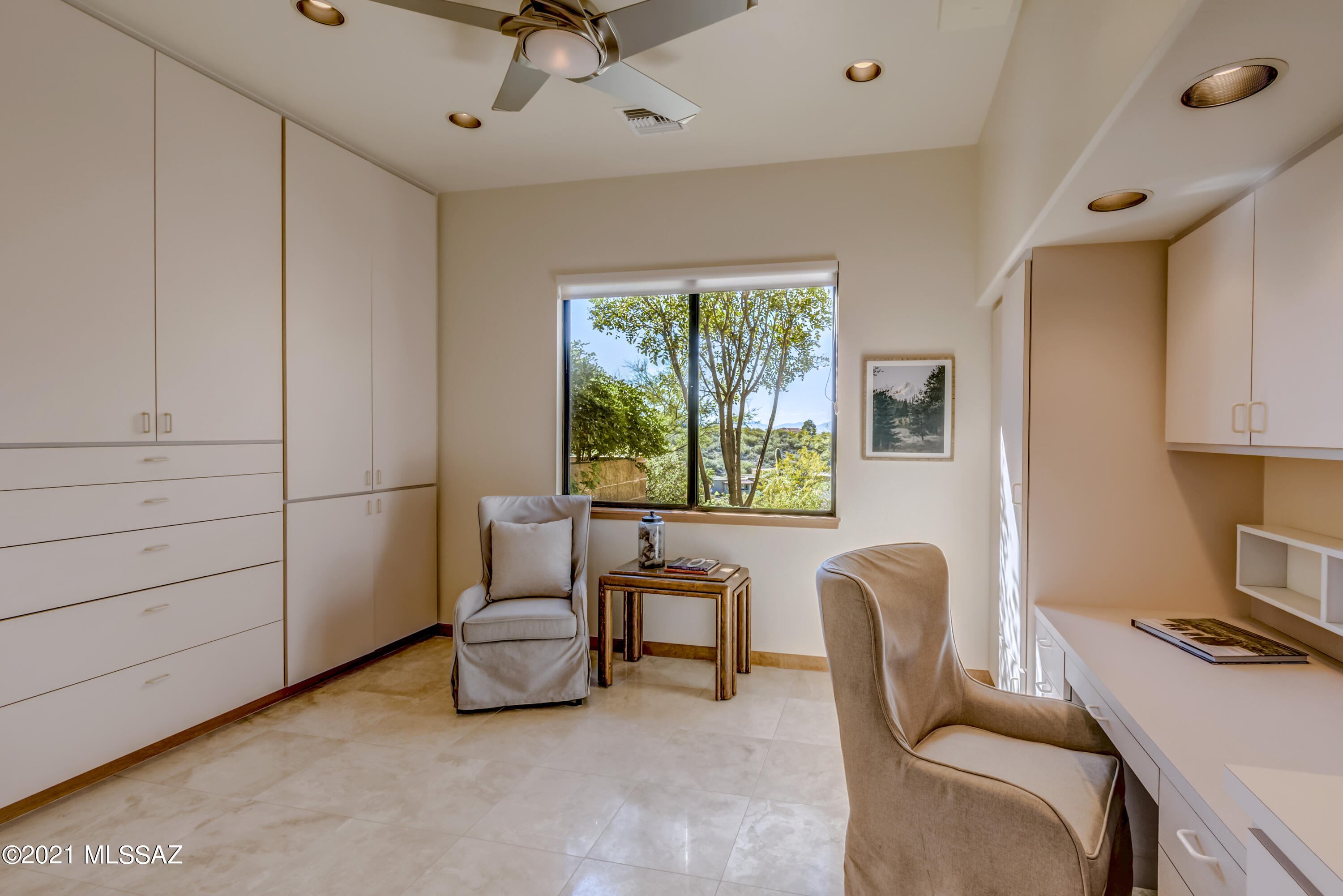 La Reserve (1-24) - Residential