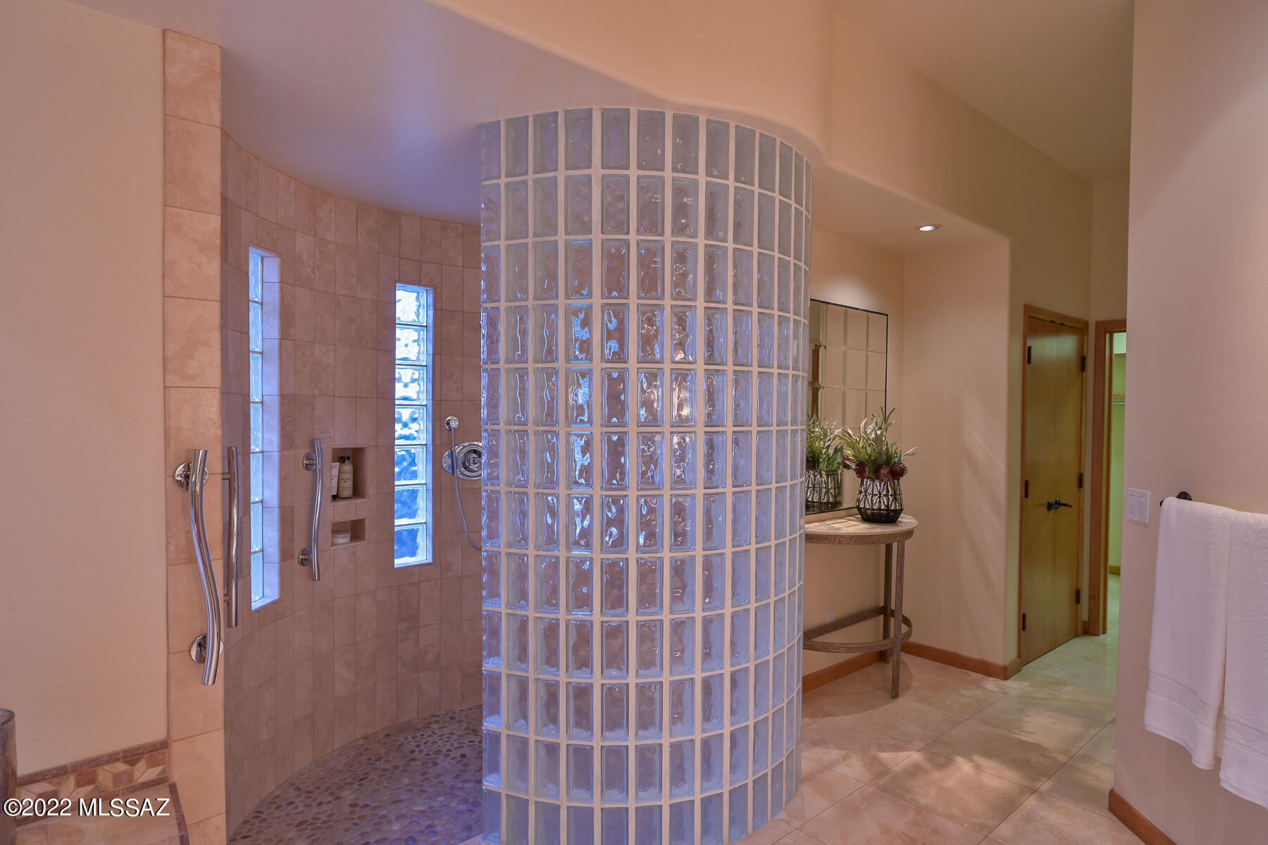 La Reserve (1-24) - Residential