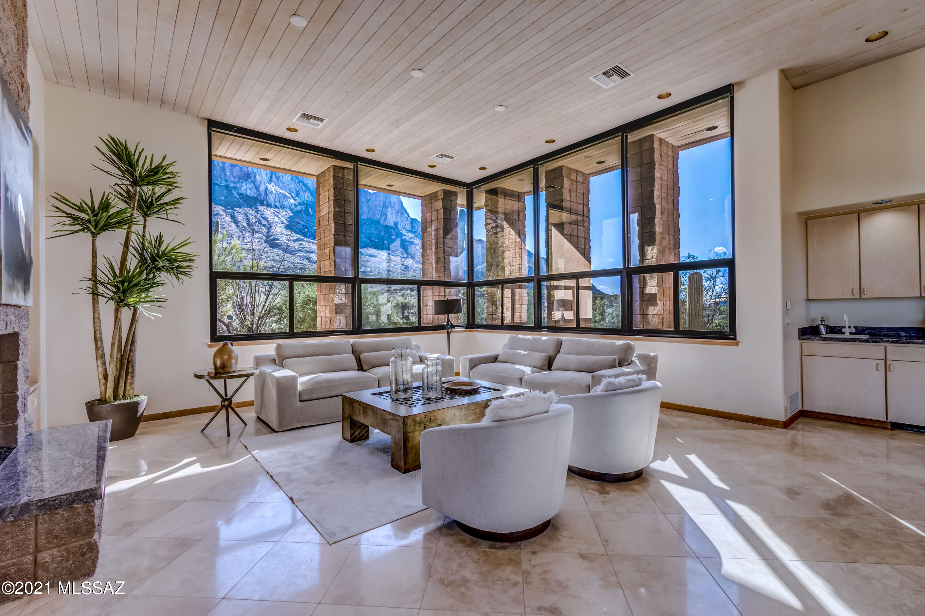 La Reserve (1-24) - Residential