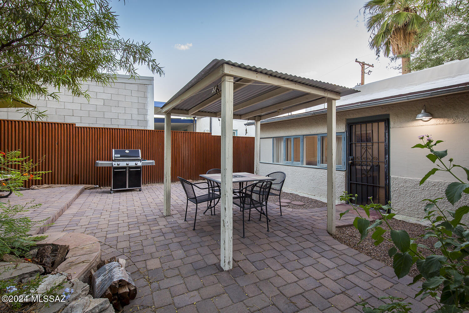 Hoff-Cochran-Riecker - Residential