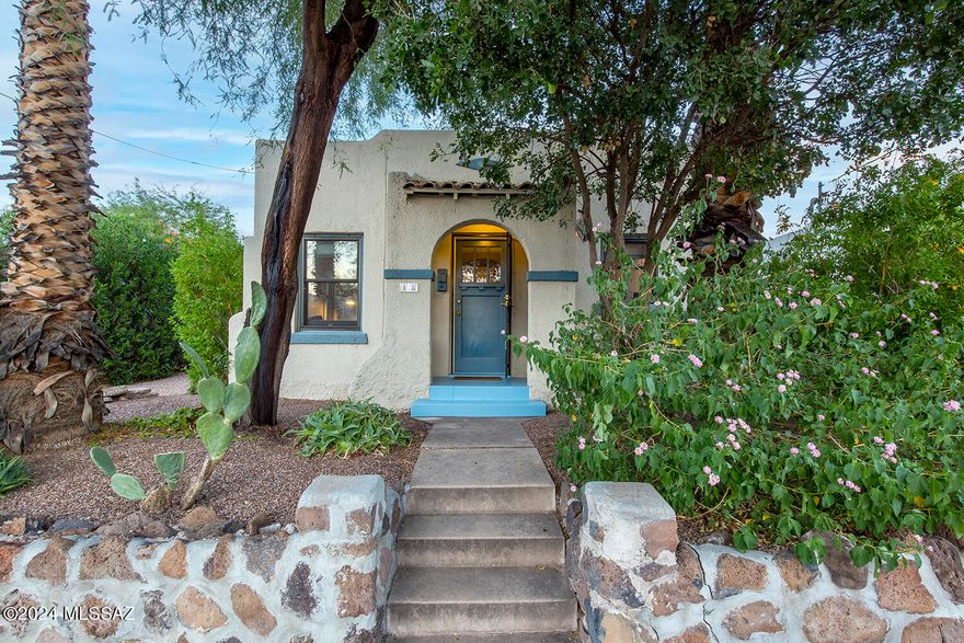 Adorable 1929 ''shotgun'' house in the historic Iron Horse.  Great outdoor spaces with, private backyard, shade trees and a custom rusted iron fence. And the bonus of off street parking!  Excellent location, everything is within a few blocks of your front door: historic 4th Ave., downtown restaurants, theater & nightlife, Sun Link streetcar, Iron Horse Park, grocery & shops, easy UA access.