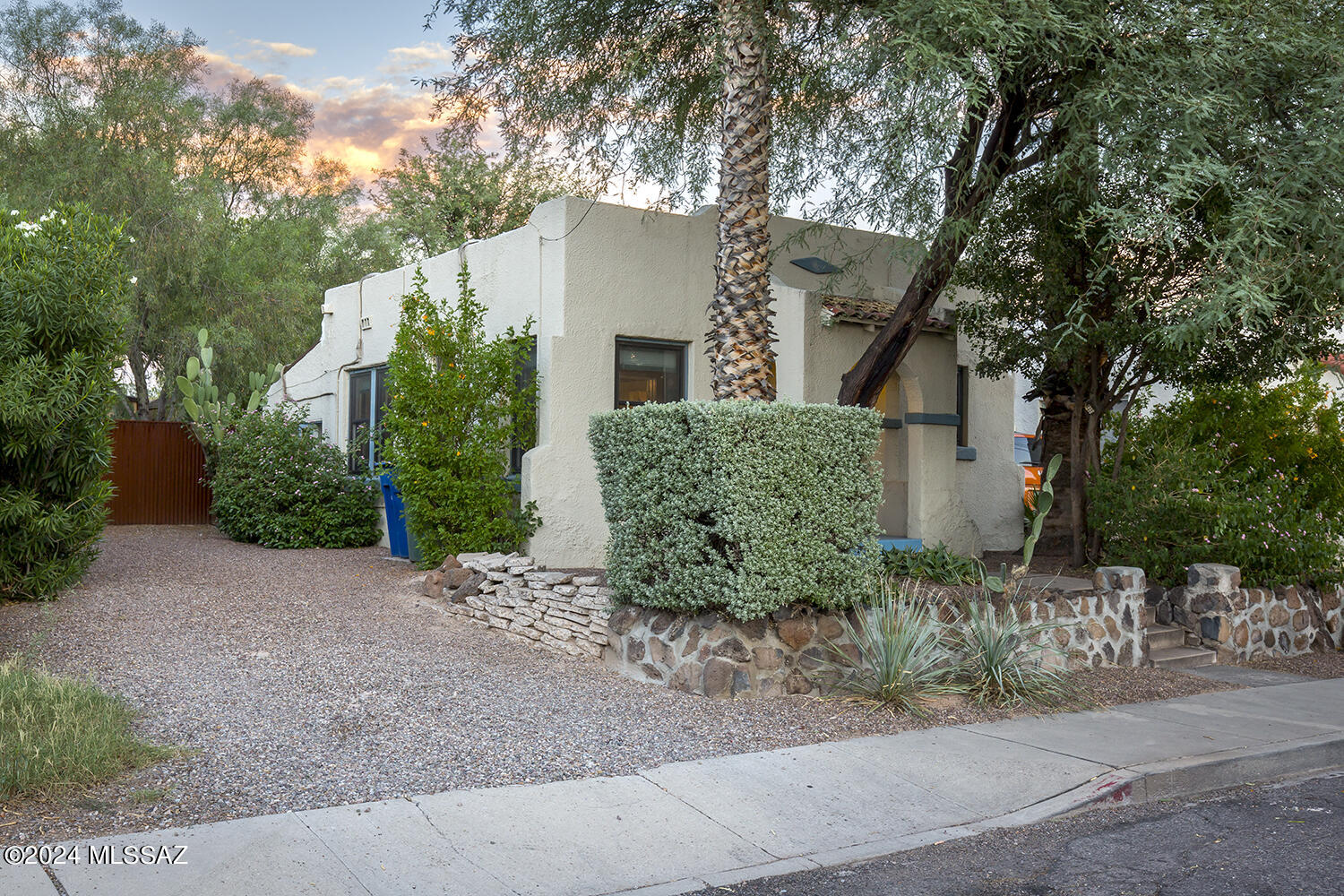 Hoff-Cochran-Riecker - Residential