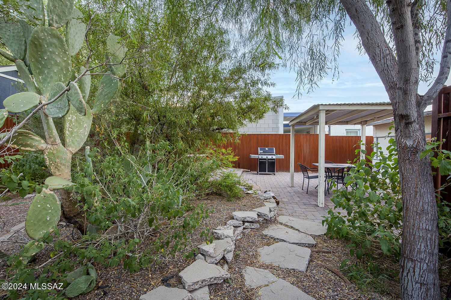 Hoff-Cochran-Riecker - Residential