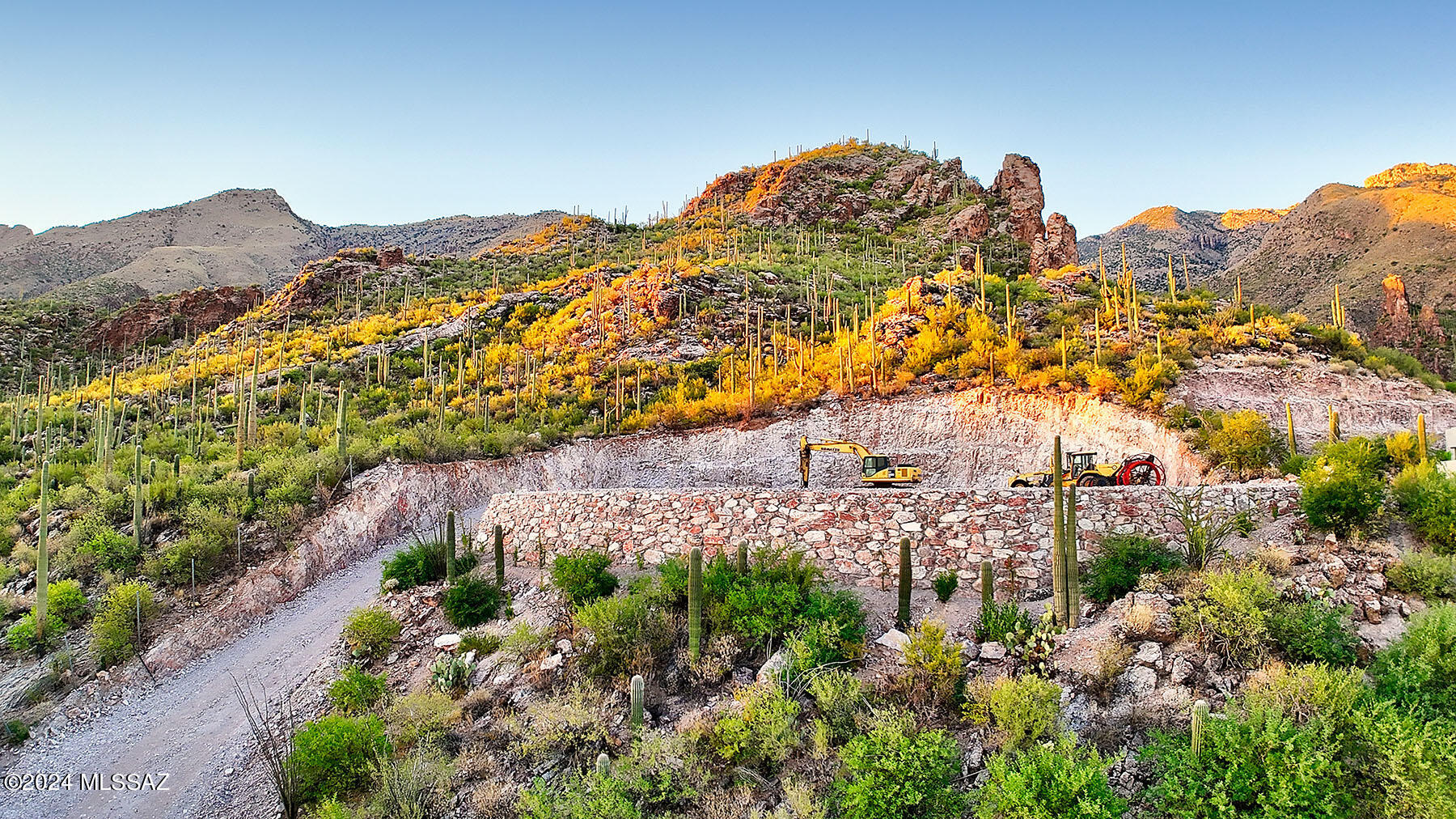 Ventana Heights III - Residential