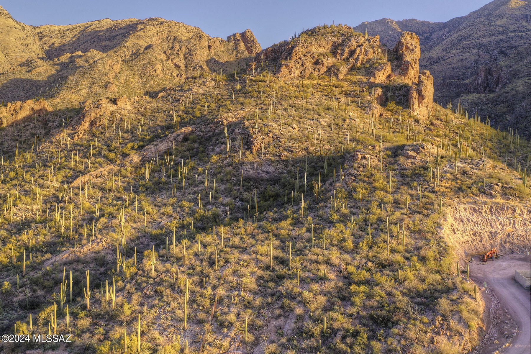 Ventana Heights III - Residential