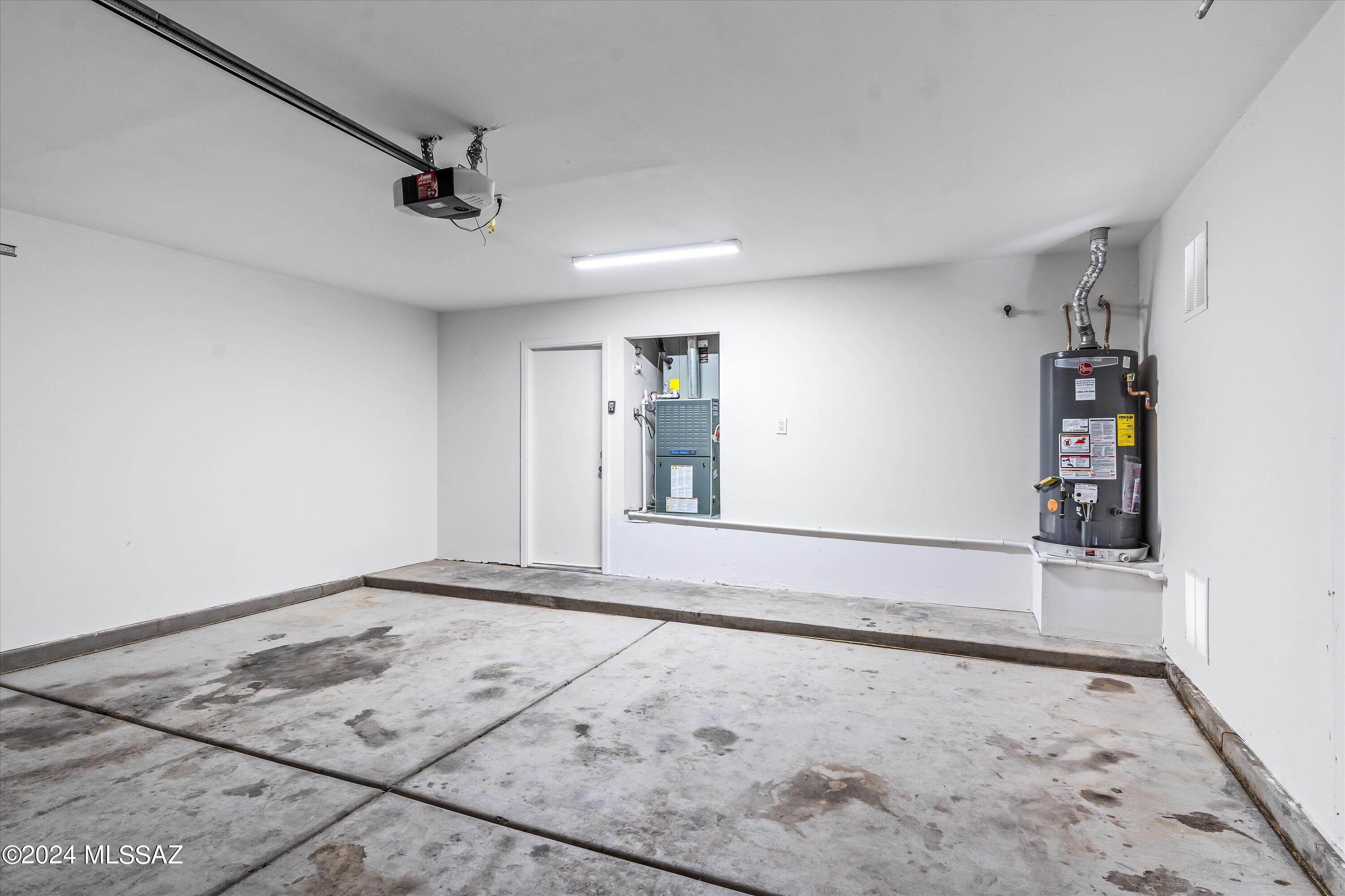Hillcrest At Wingate (180-386) - Residential Lease