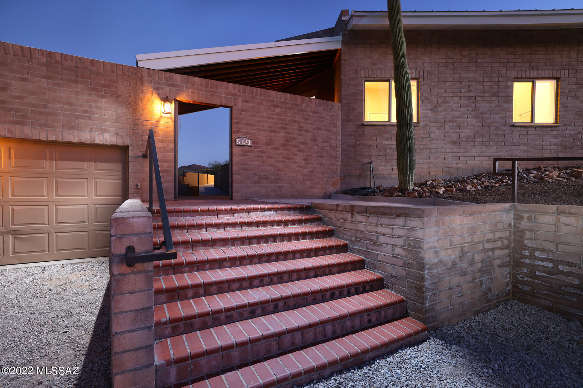 Casas Colina Cabo NO. 2 (31-67) - Residential