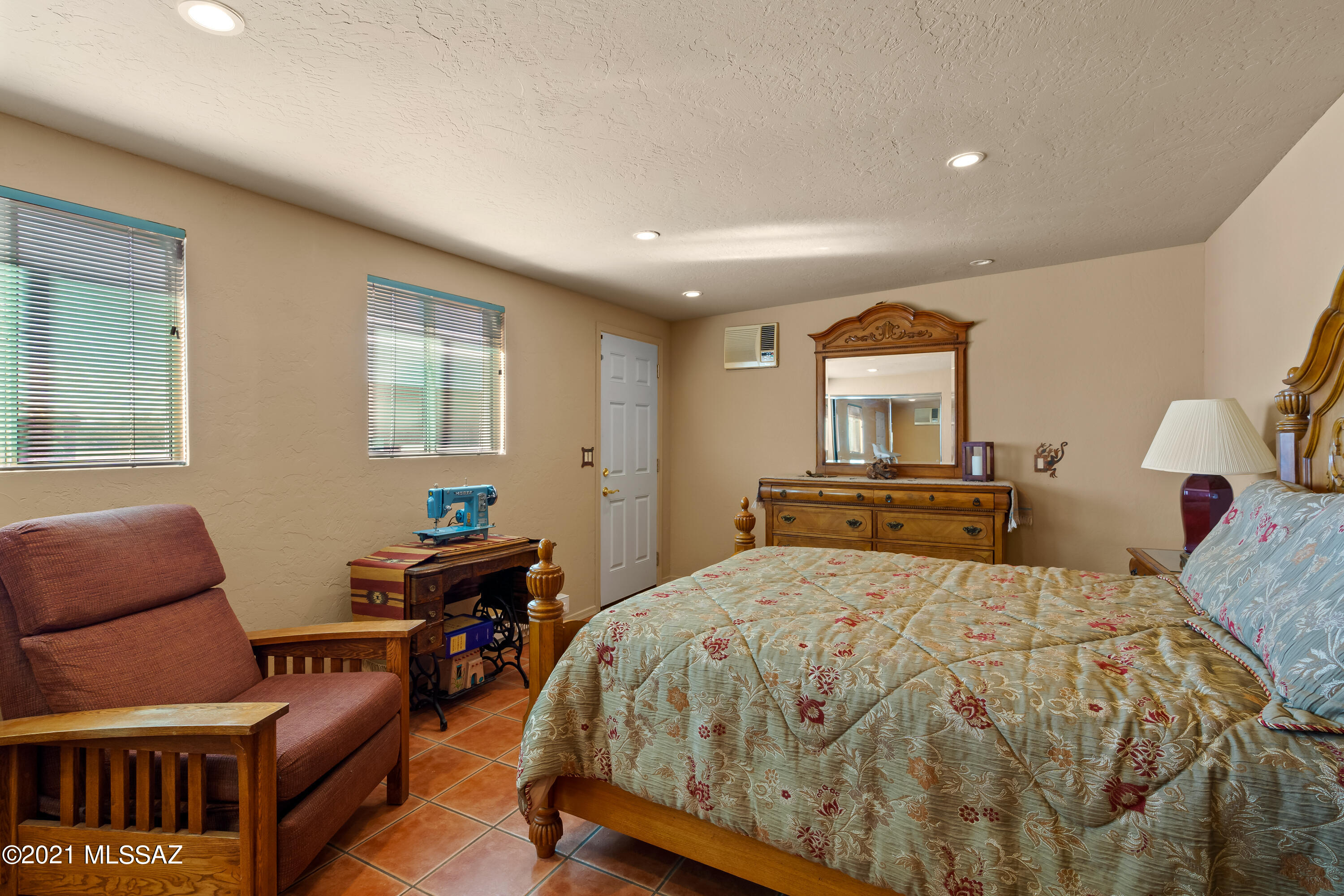 Rancho Feliz(1-115) - Residential