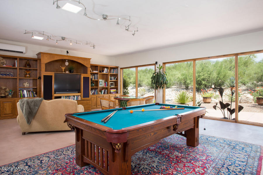 Catalina Foothills Est. NO. 10 (73-90, 119, 121, 123, 127-146) - Residential