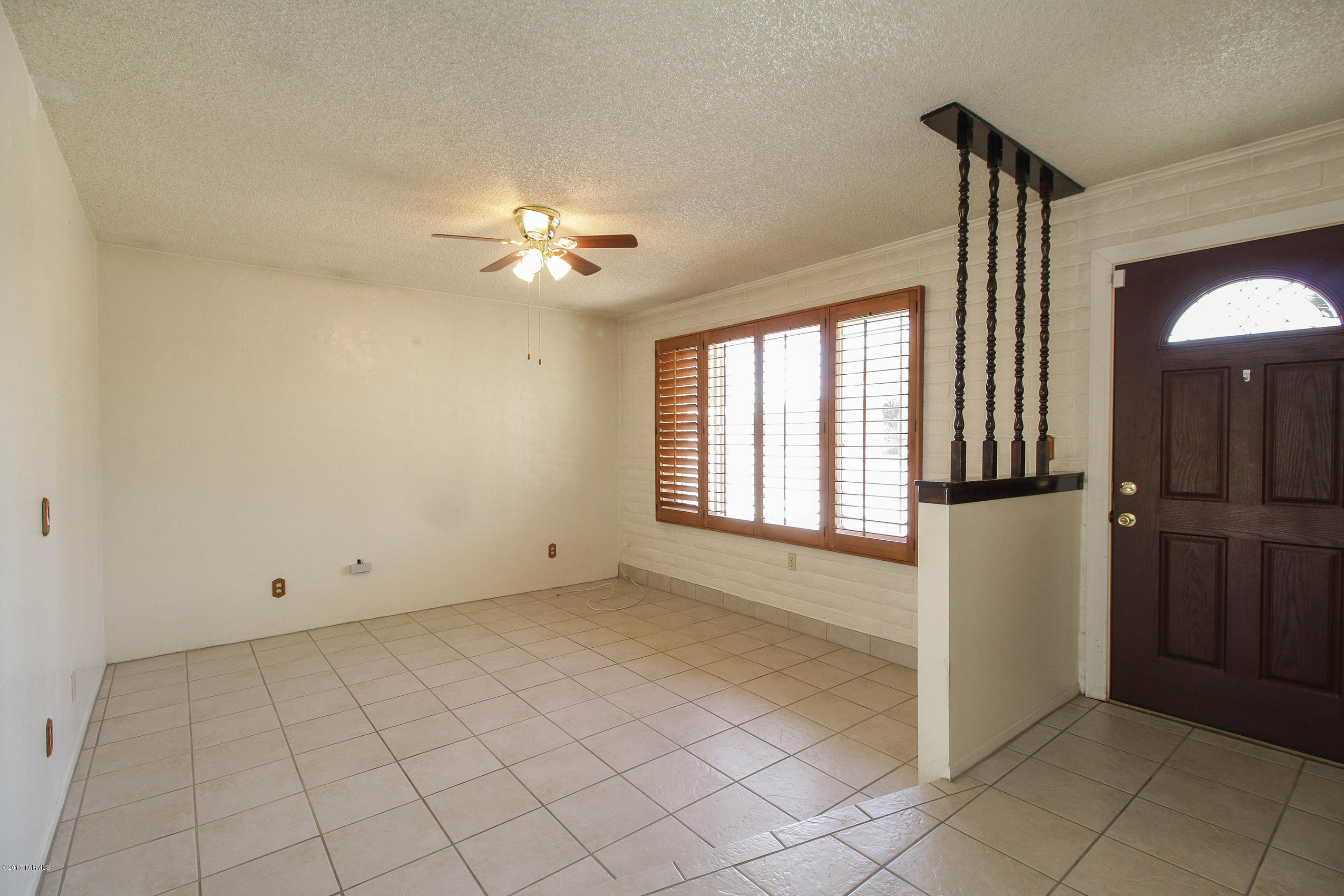 Lakecrest NO. 5 - Residential Lease